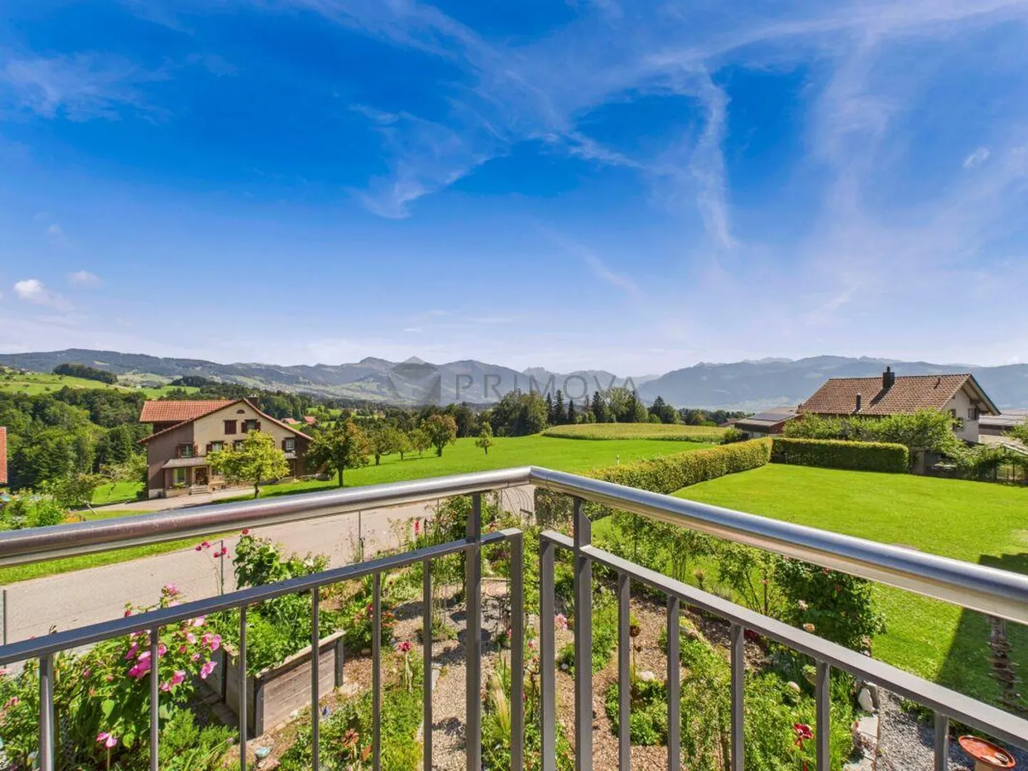 Grandiosa casa indipendente di 6,5 stanze con vista montagna non ostacolata, offre tutto ciò che il cuore desidera! - Foto 13 di 15