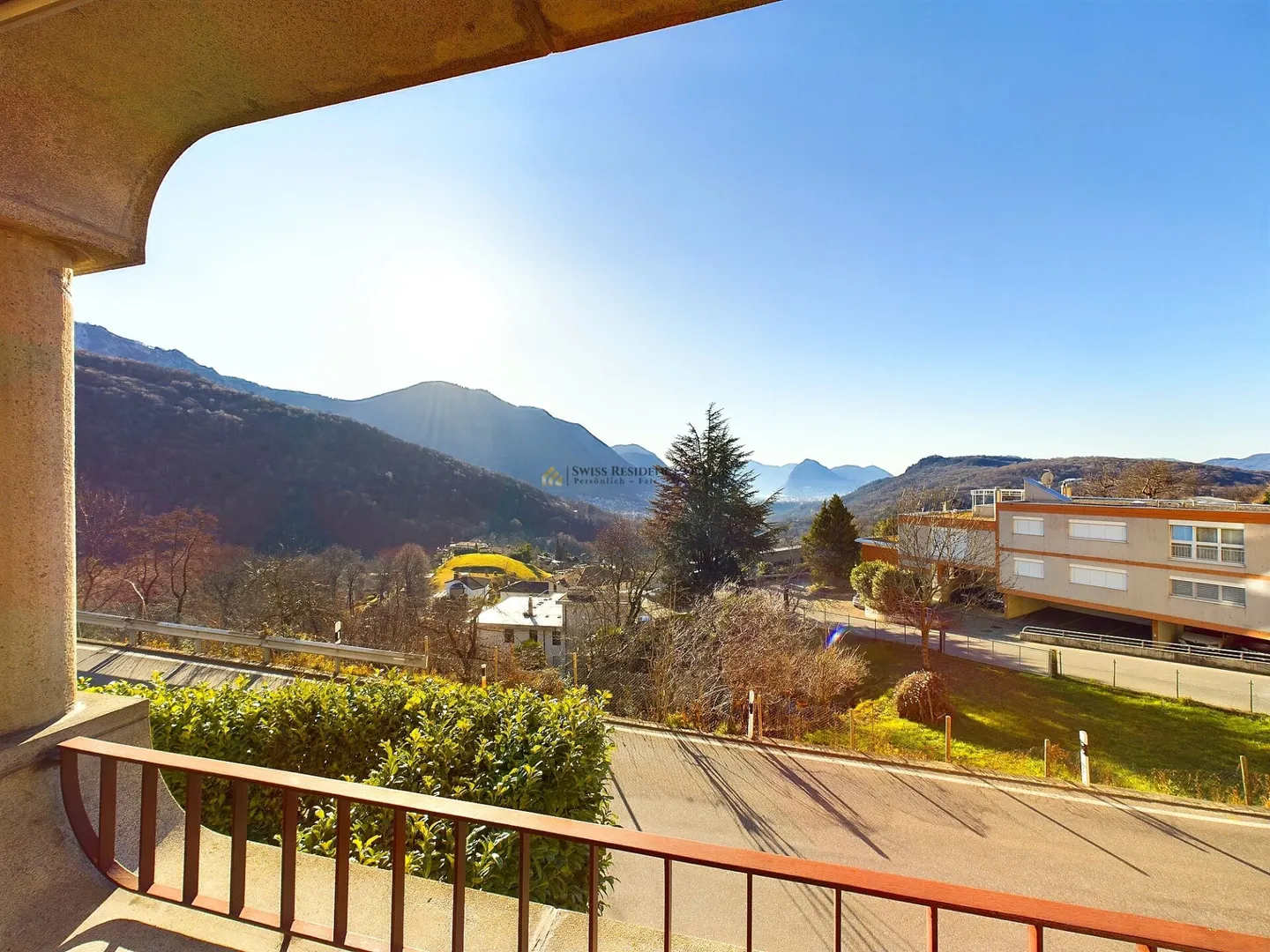 Mediterranean Living with Lake View in Lopagno - Photo 16 of 16