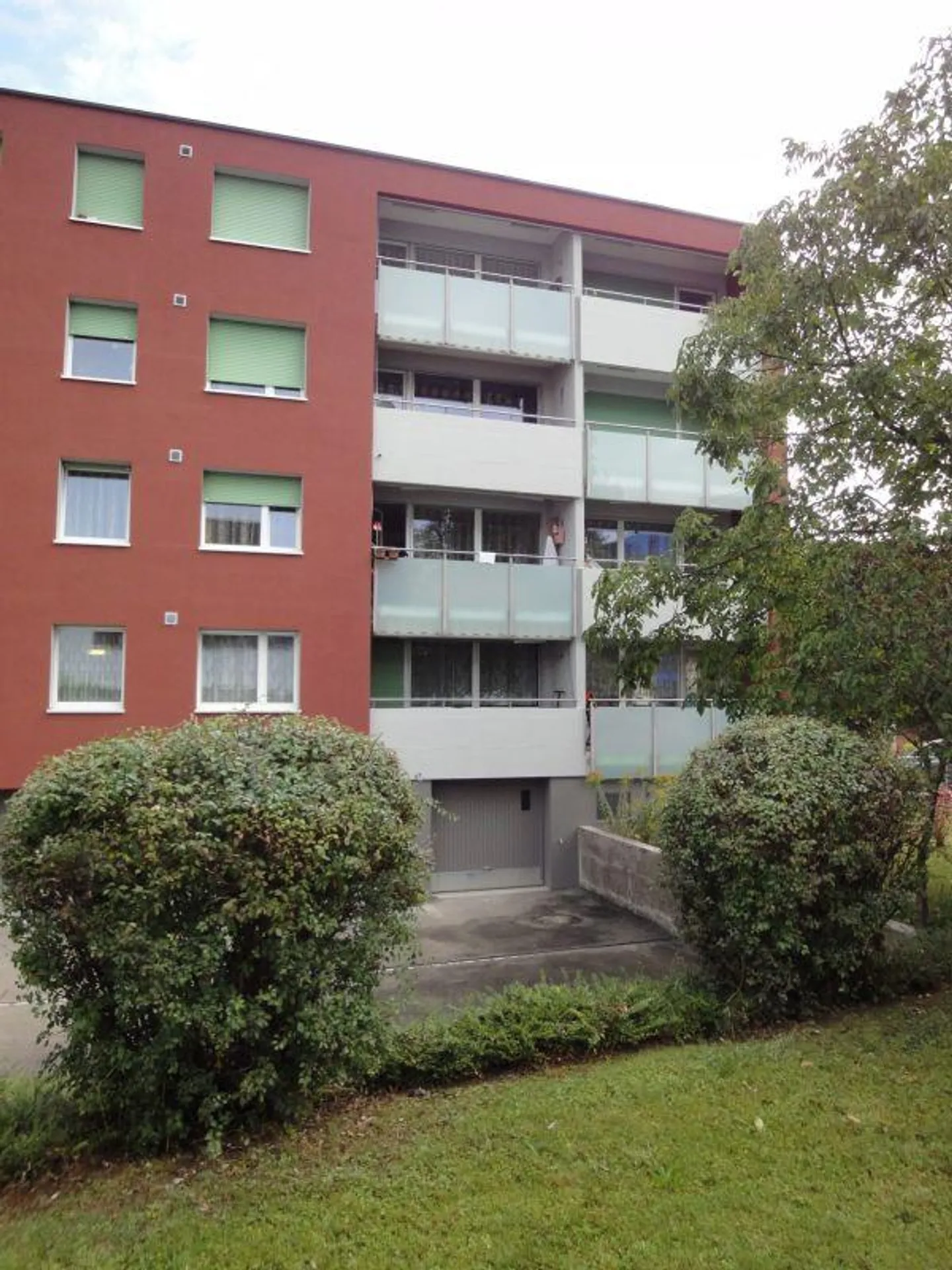 Bell'appartamento di 3 stanze situato in una zona tranquilla Copia Copia - Foto 16 di 17