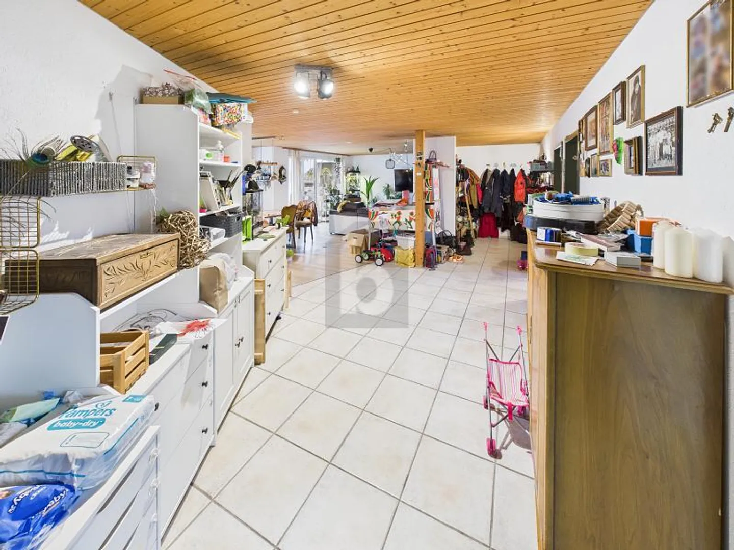 SPAZIOSO E BEN COLLEGATO - Foto 2 di 6