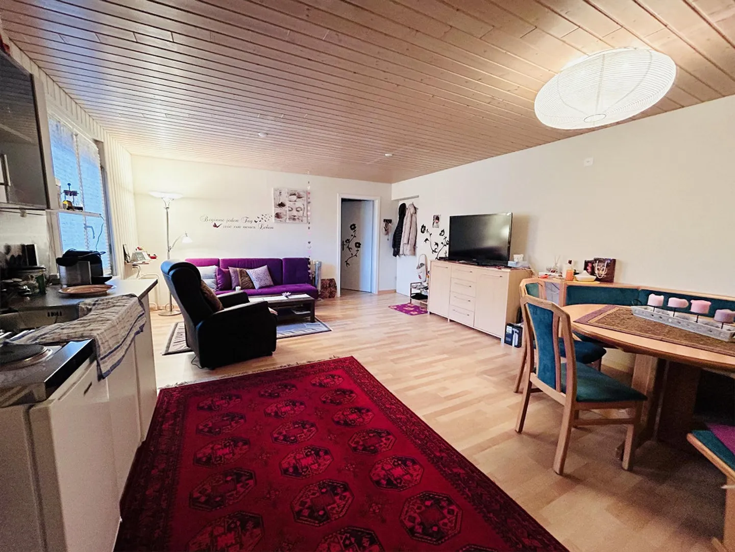 Wohnhaus mit Scheune - Foto 18 von 25