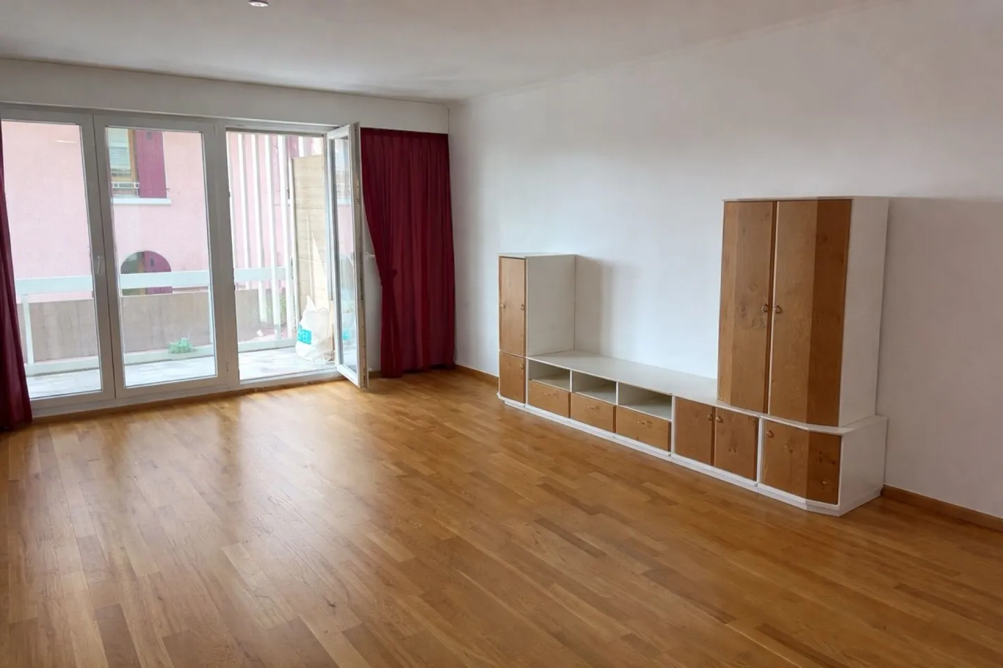 Lutry - Appartamento di 3,5 locali a due passi dal lago - Foto 2 di 6