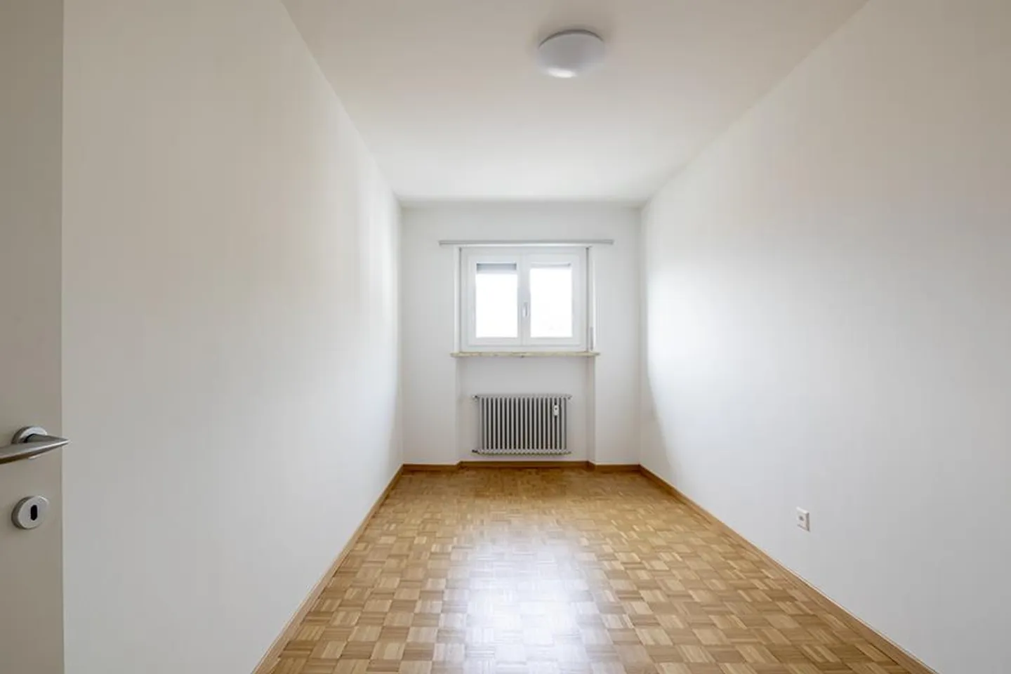 Attico con vista lago a Muralto - Foto 9 di 12