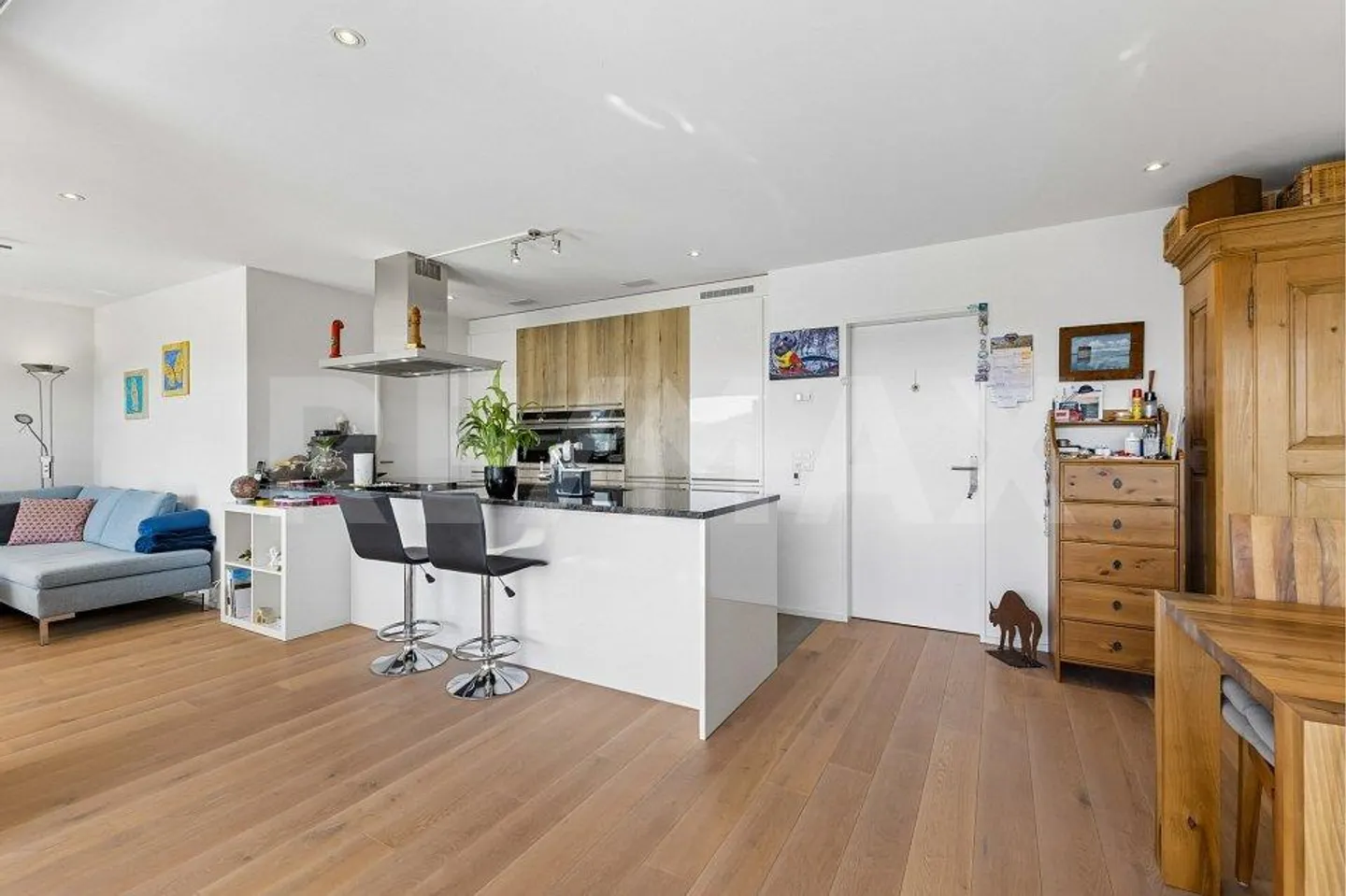Living with a View – Exclusive Terrace Apartment in a Privileged Location... - Photo 11 of 13