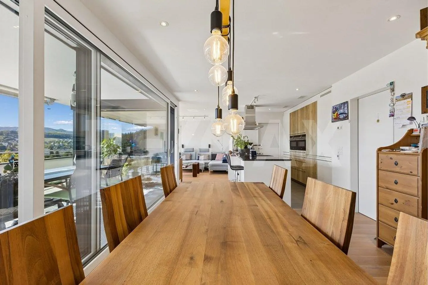 Living with a View – Exclusive Terrace Apartment in a Privileged Location... - Photo 6 of 13