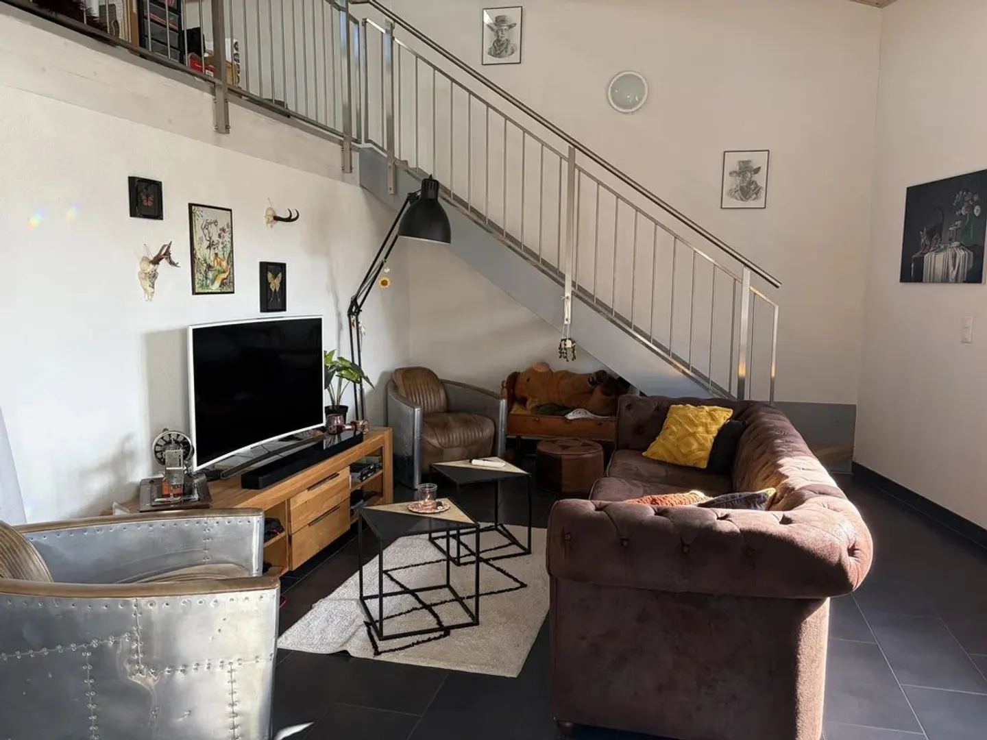 3.5-room duplex apartment on the 4th floor with balcony and garden and mountain view. - Photo 2 of 12