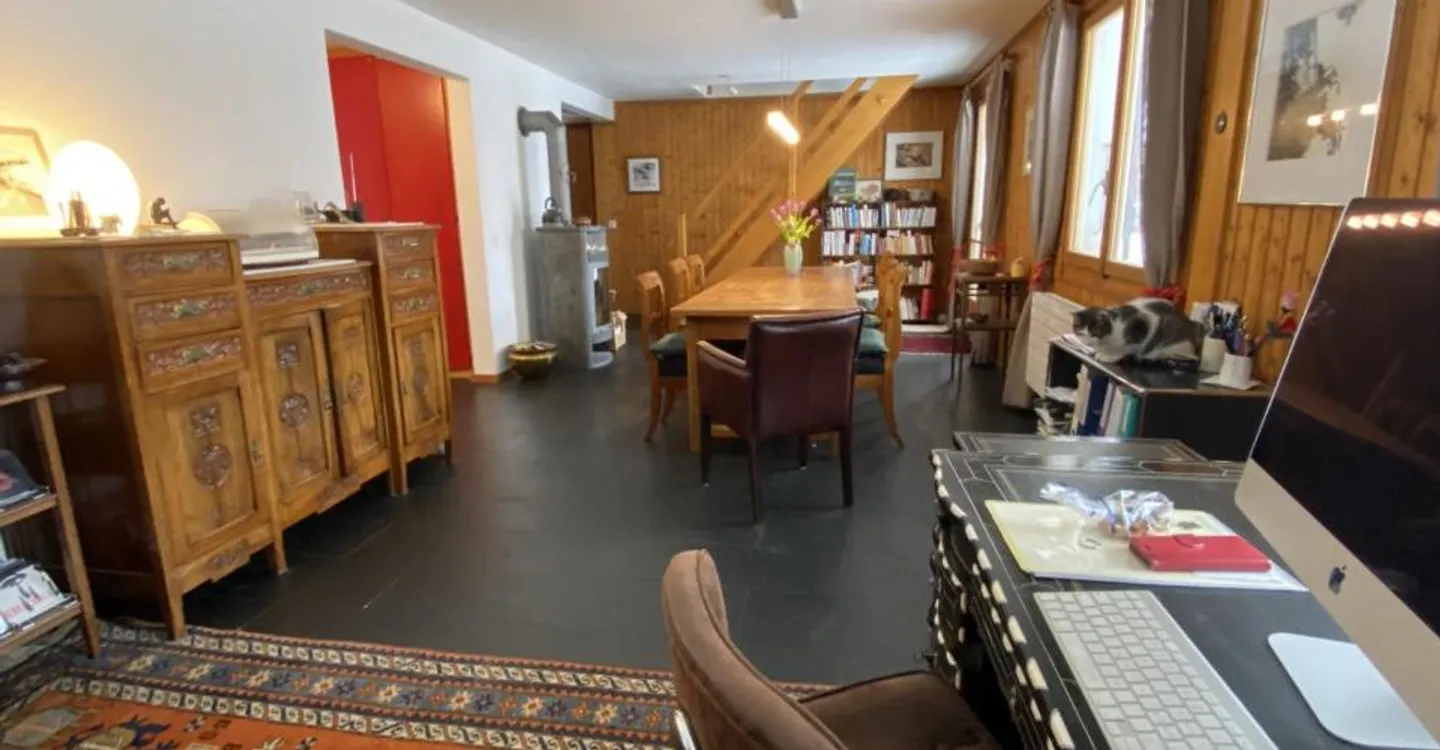 Family chalet or charming pied-à-terre in Anzère - Photo 3 of 11