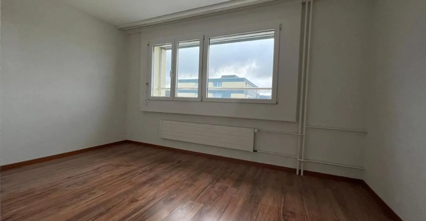 Appartement 4 pièces avec vue - Photo 4 sur 8