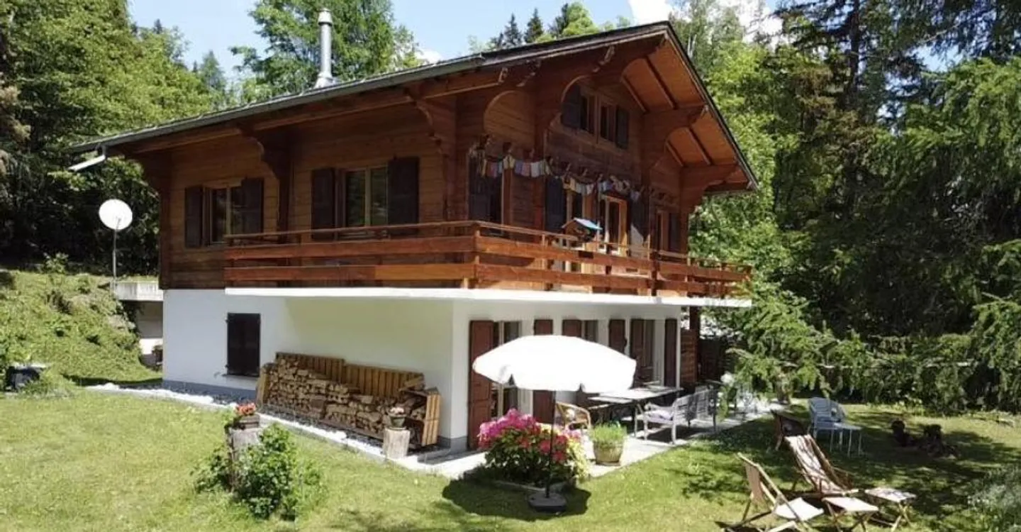 Family chalet or charming pied-à-terre in Anzère - Photo 9 of 11
