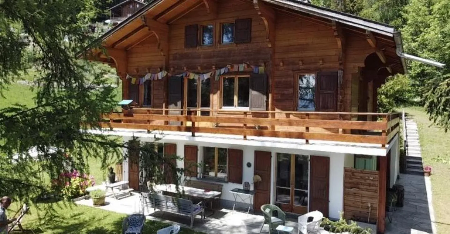 Family chalet or charming pied-à-terre in Anzère - Photo 8 of 11