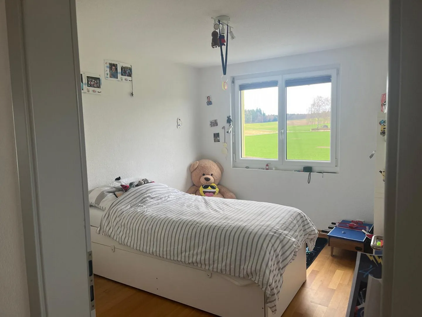 Appartamento 4.5 locali con galleria e balcone ad Aeschi - Foto 6 di 13