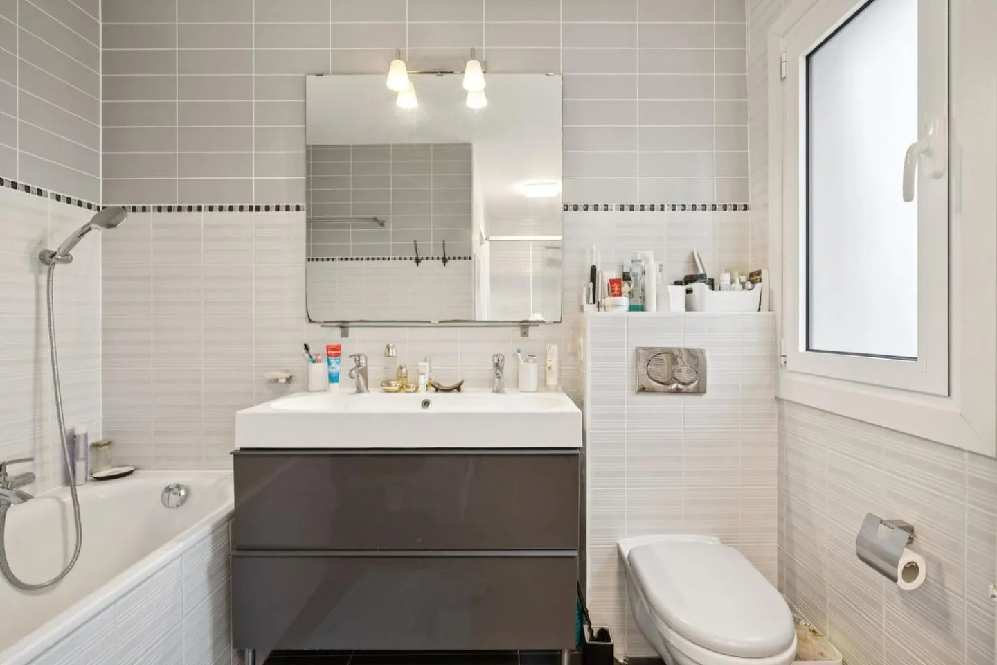 SUPERBA VILLA INDIVIDUALE IN UN QUARTIERE TRANQUILLO DI VILLE - Foto 13 di 13