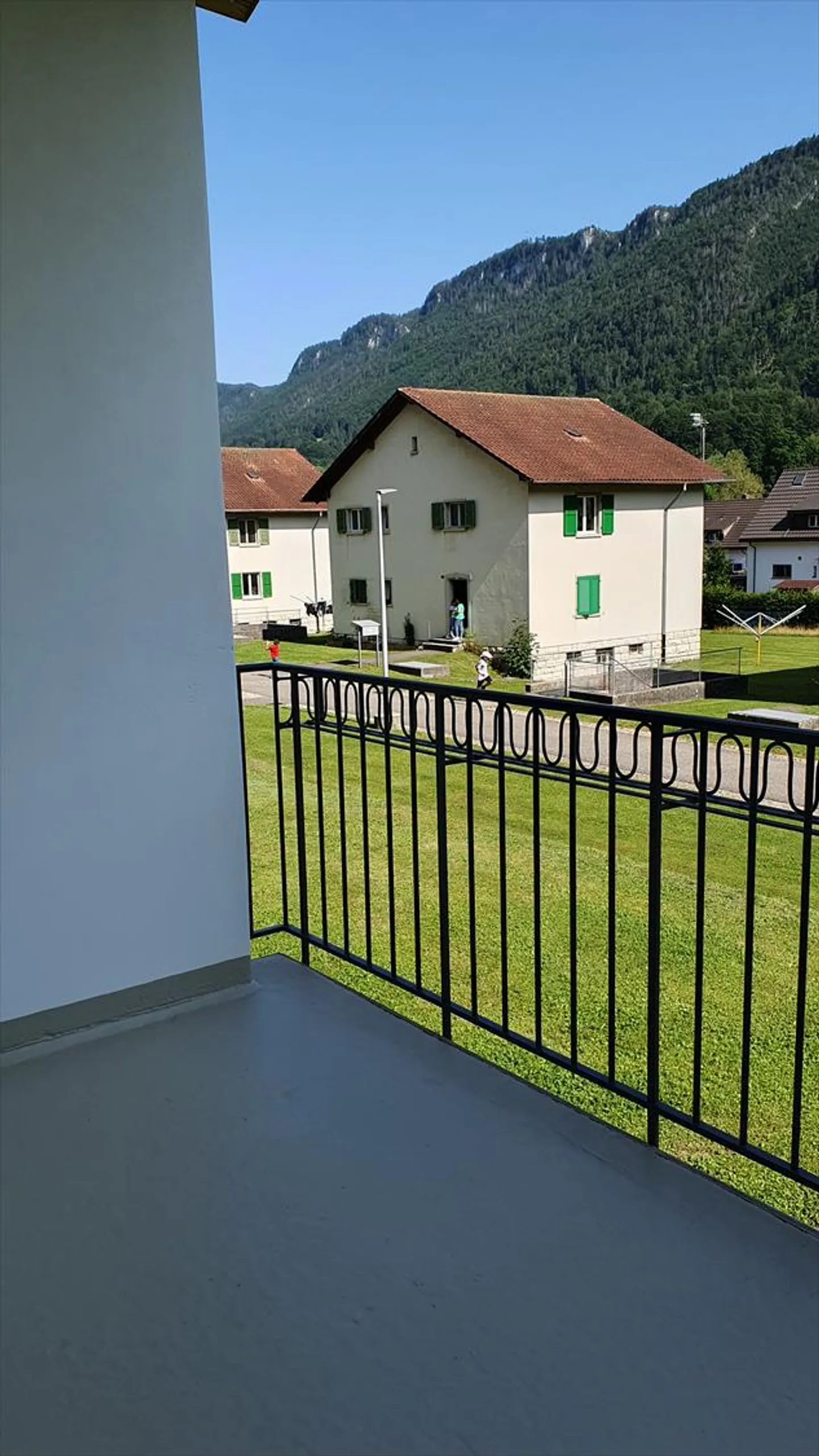 Apartment in a small building with 4 apartments. - Photo 11 of 13