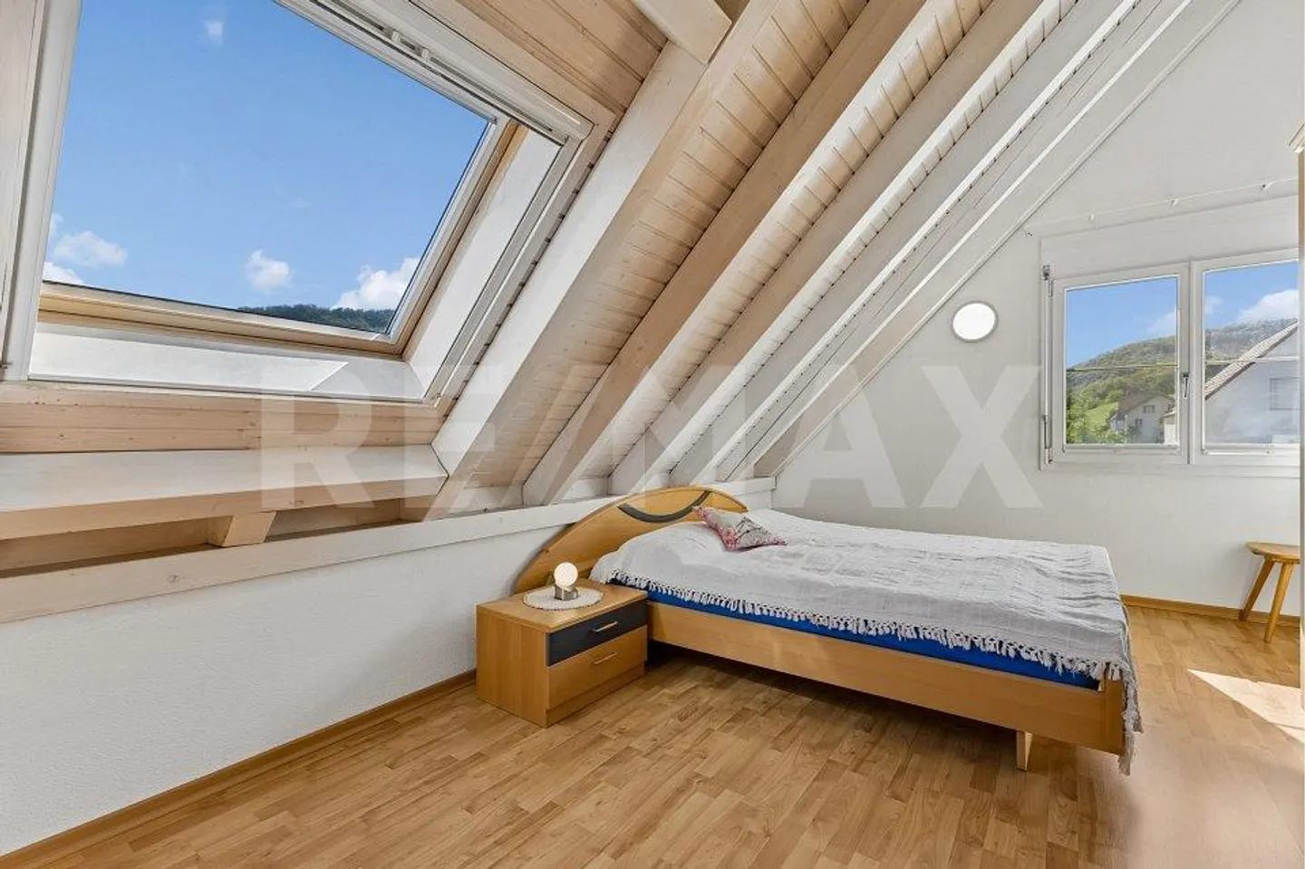 Charmantes Einfamilienhaus mit Garten - Foto 8 von 13