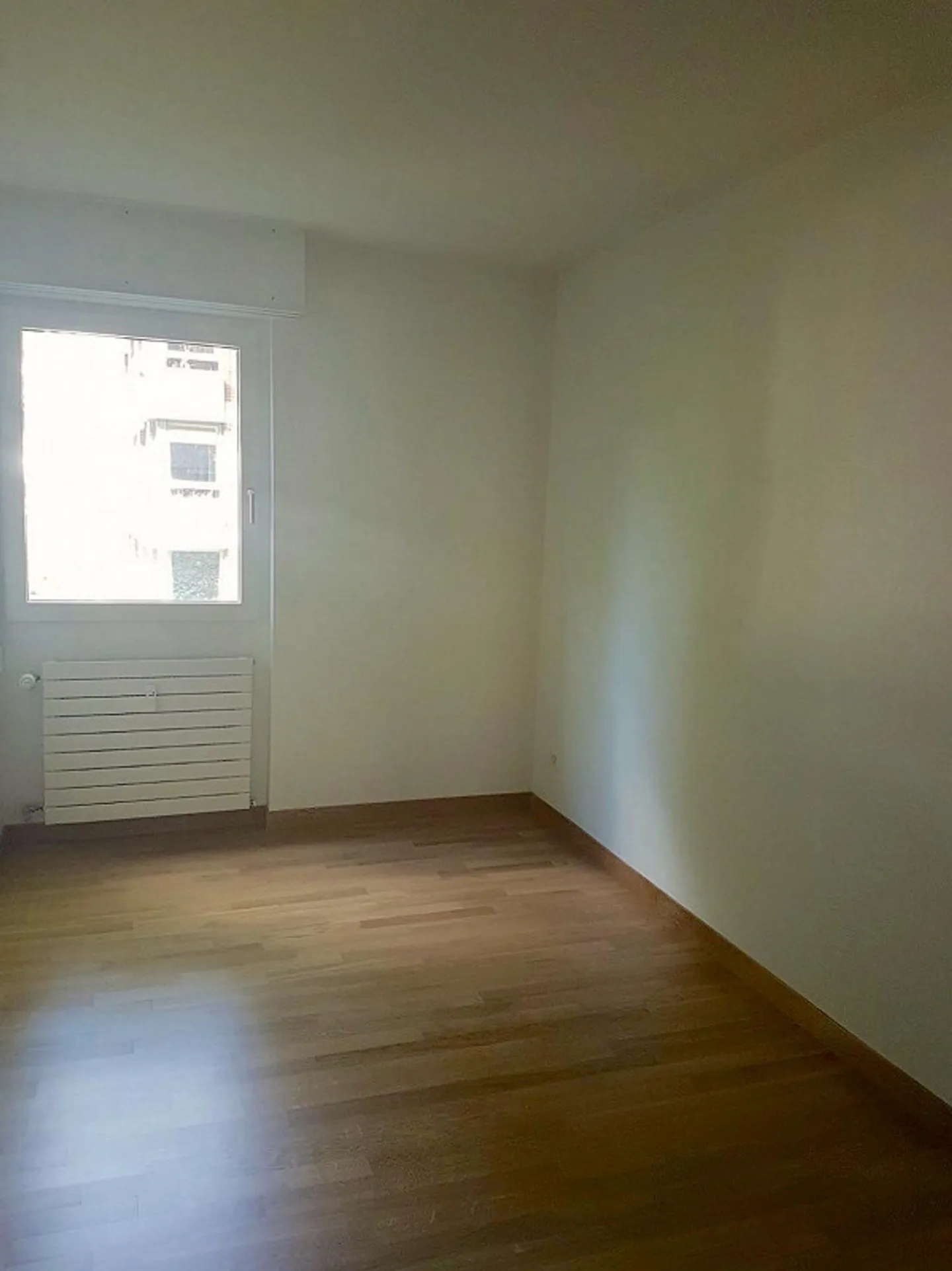 Appartamento moderno di 3,5 stanze direttamente allo Spalentor - Foto 8 di 10