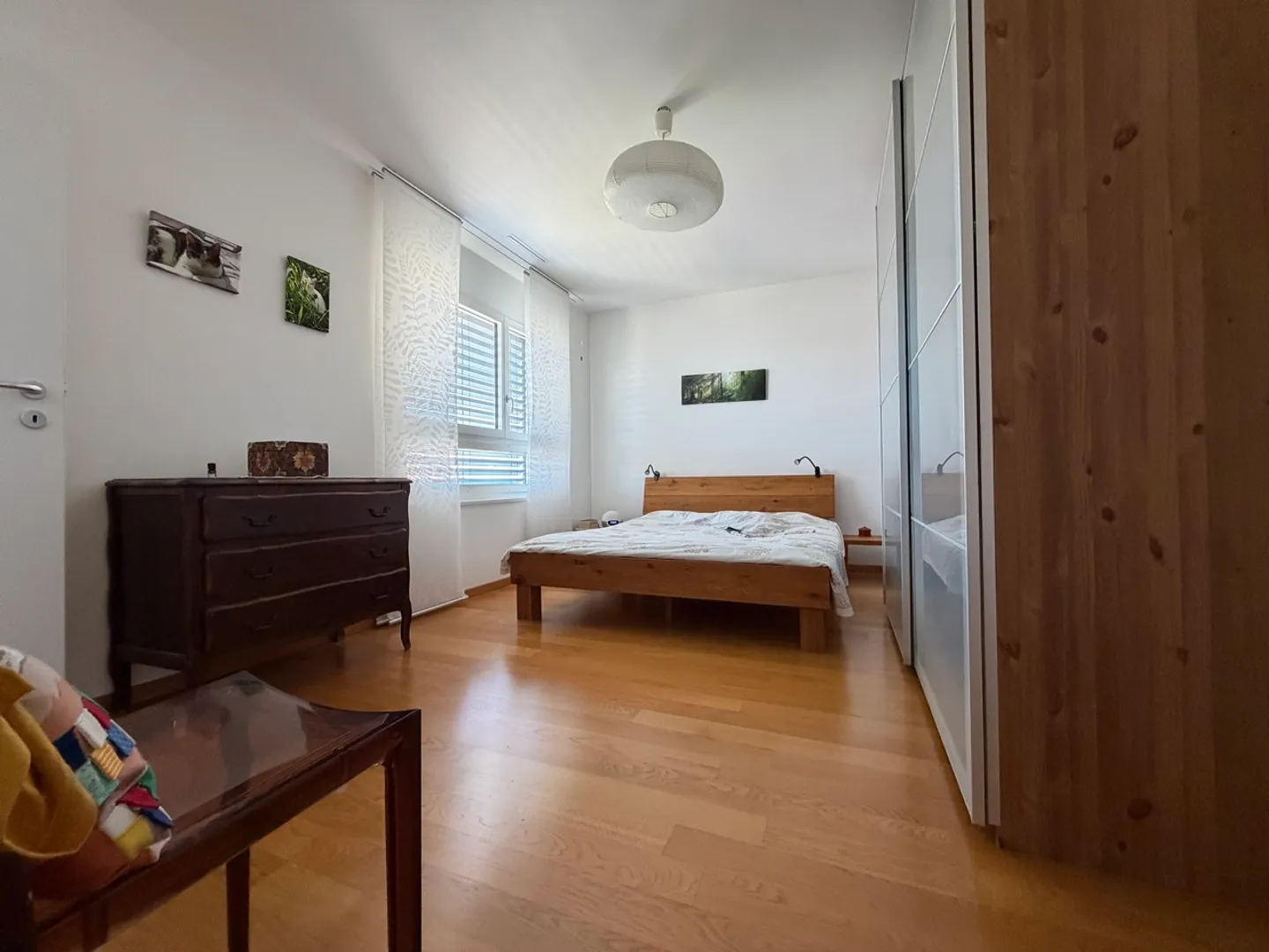Stunning 4.5 rooms on the 3rd floor with large balcony - Photo 5 of 11