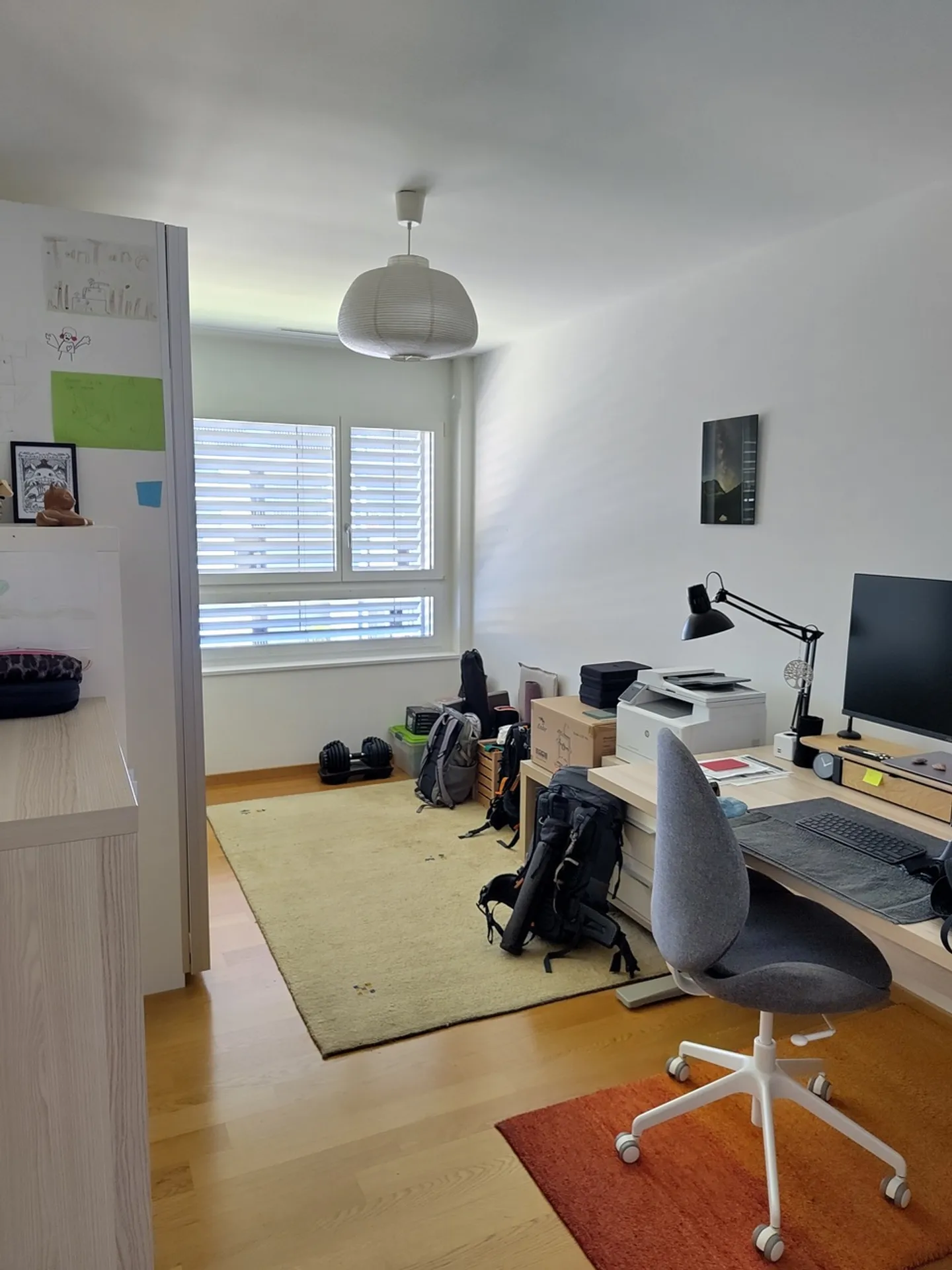 Stunning 4.5 rooms on the 3rd floor with large balcony - Photo 7 of 11