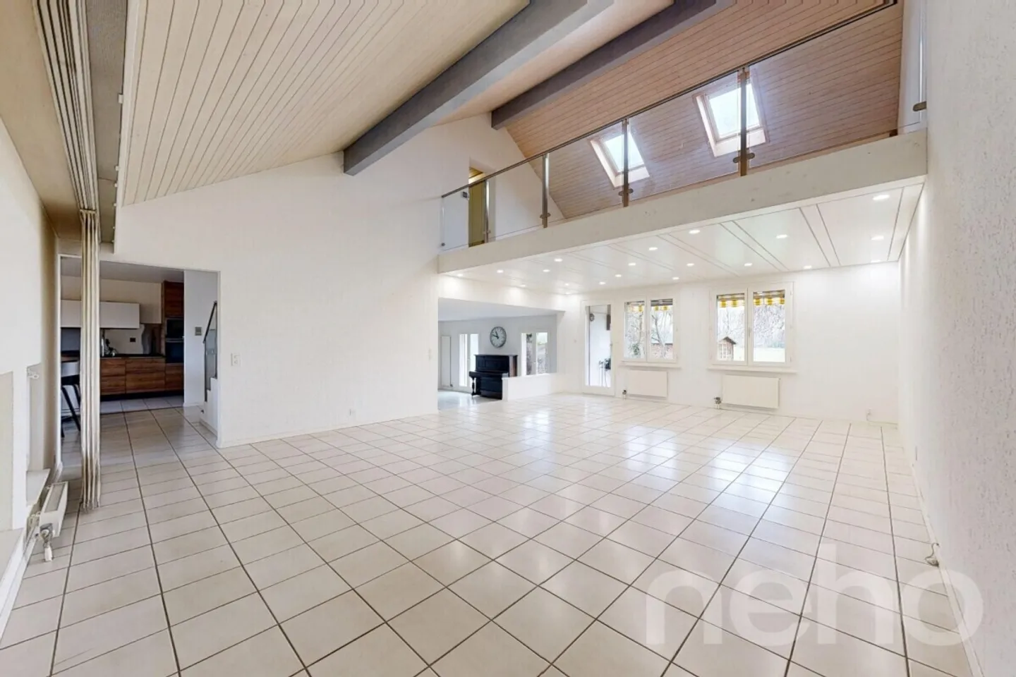 Maison Familiale Spacieuse - Photo 4 sur 12