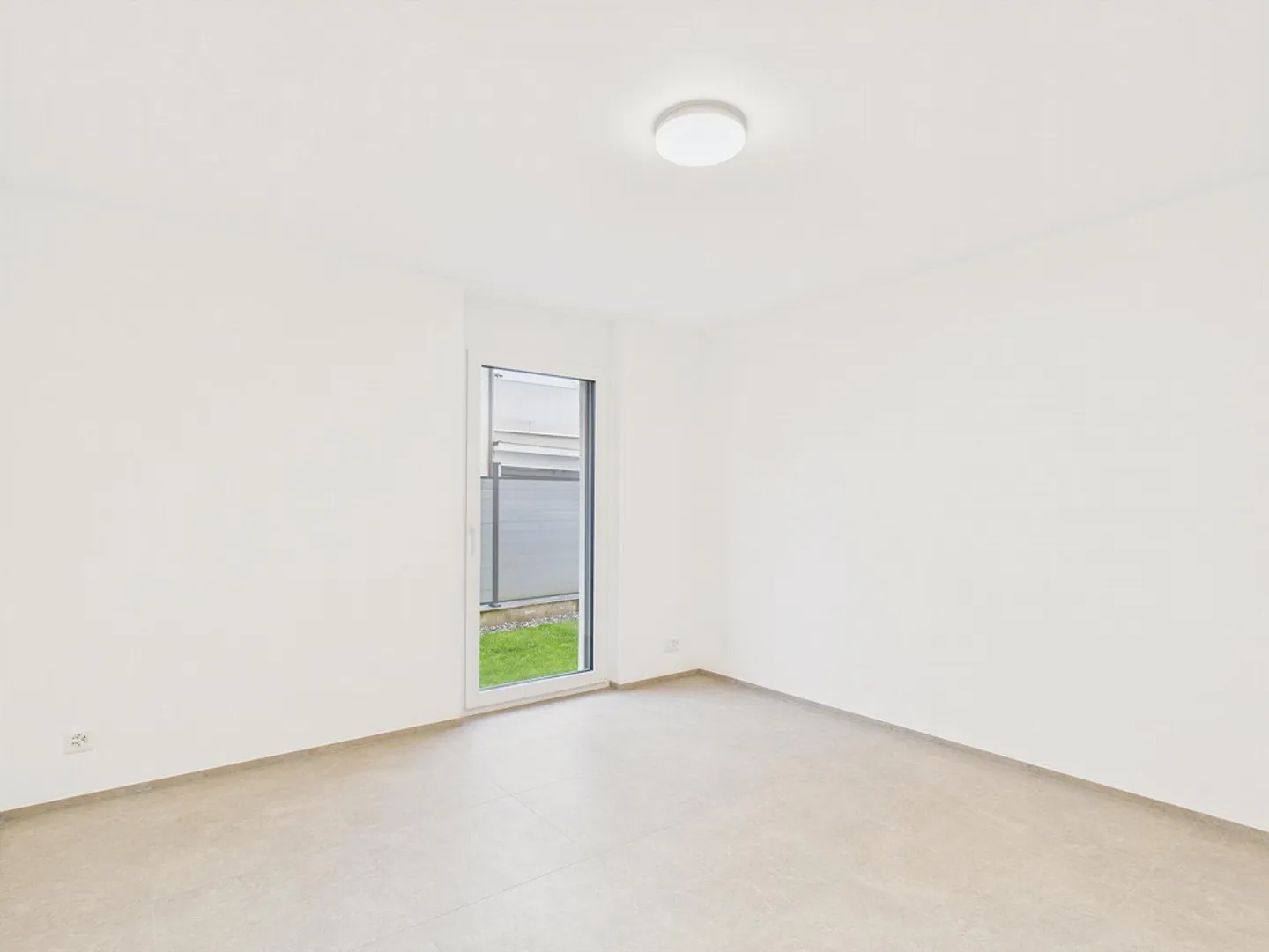 Apartment for rent - Photo 9 of 14