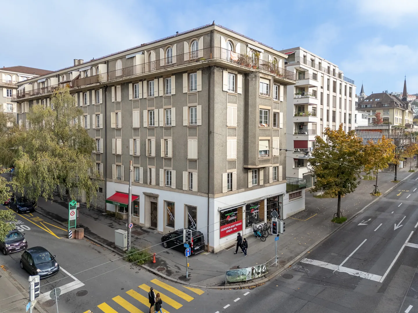 Appartement Charmant avec Vue sur le Lac - Photo 7 sur 7