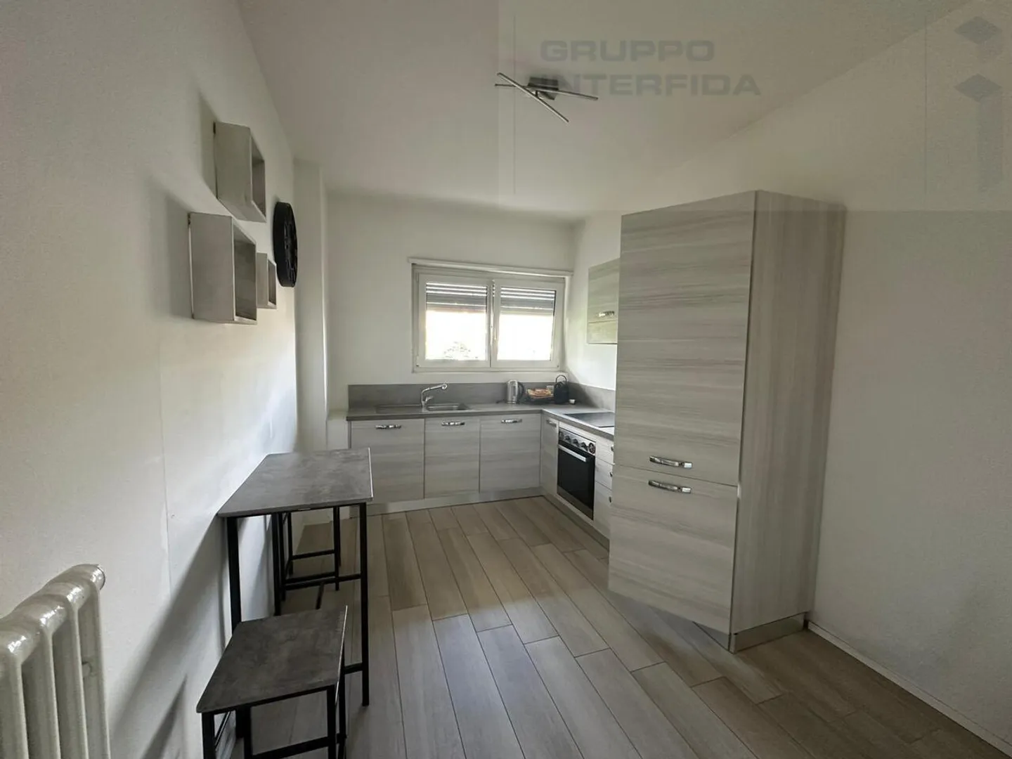 Appartamento Ristrutturato con Balcone - Foto 1 di 8