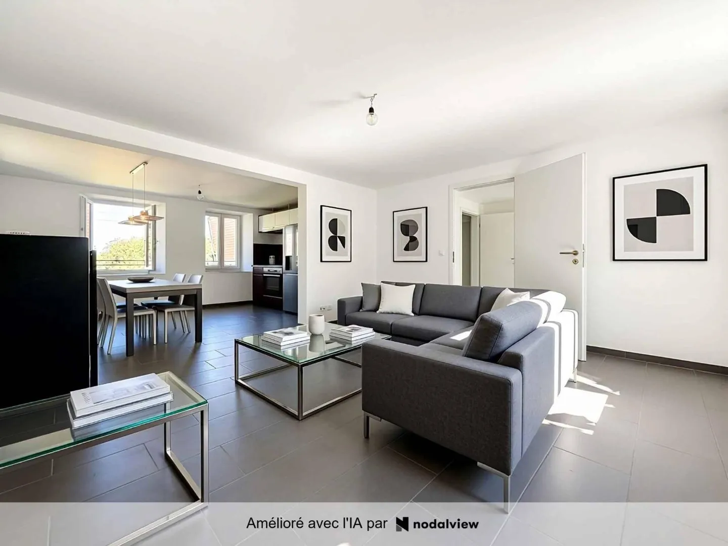 Renovated Village Villa - Photo 4 of 13