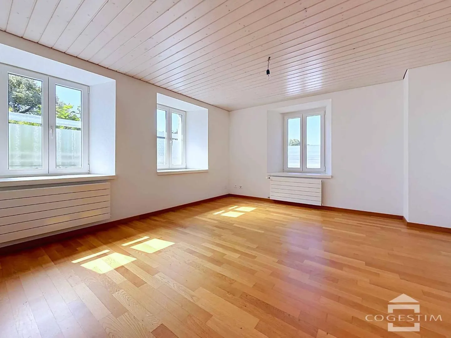 Renovated Village Villa - Photo 7 of 13