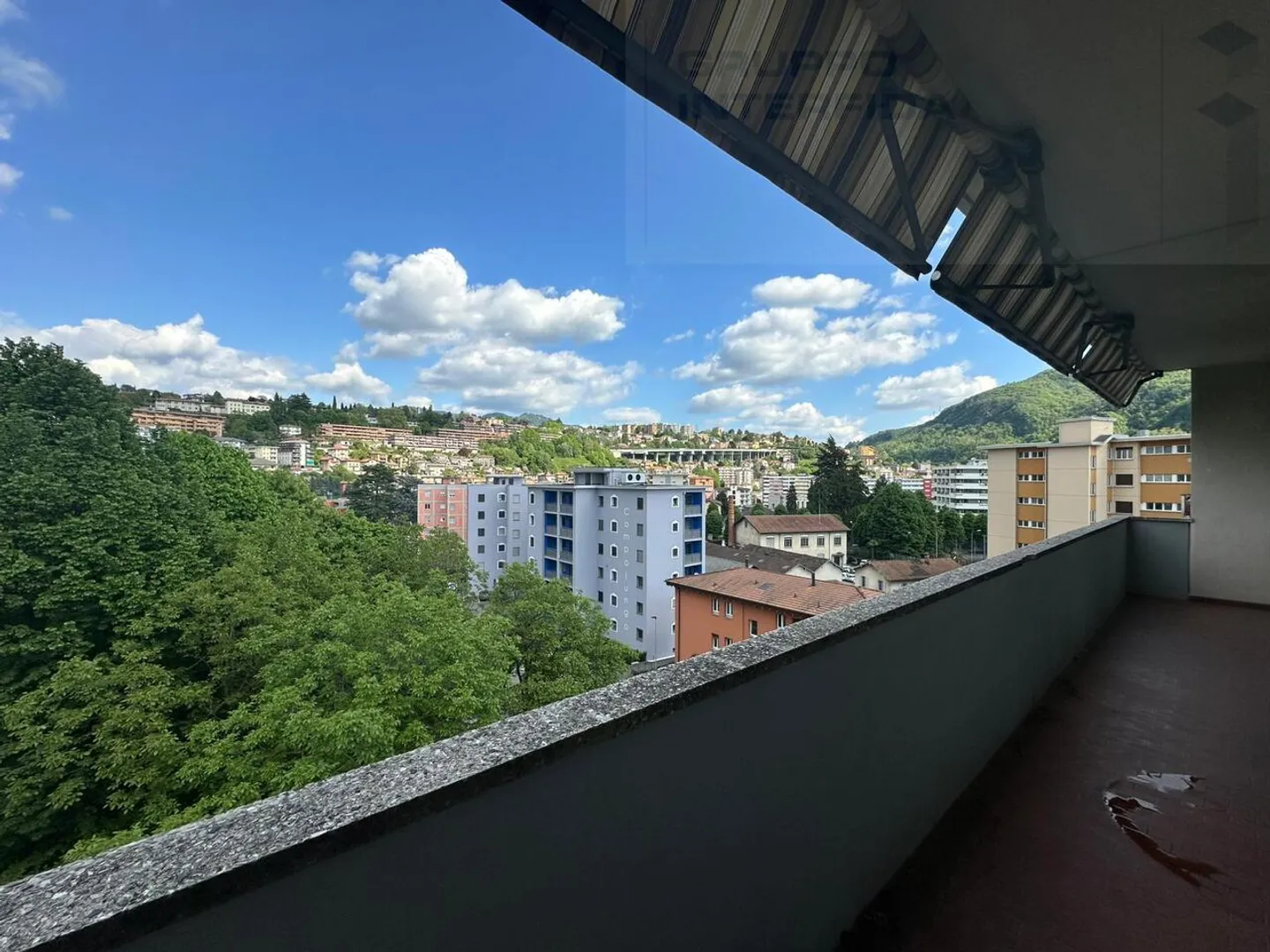 Appartamento Ristrutturato con Balcone - Foto 7 di 8