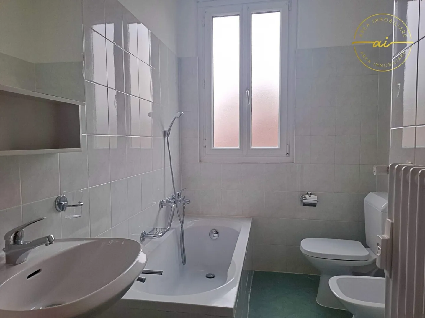 2,5-ZIMMER-WOHNUNG IN ZENTRALER LAGE IN BALERNA - Foto 5 von 7