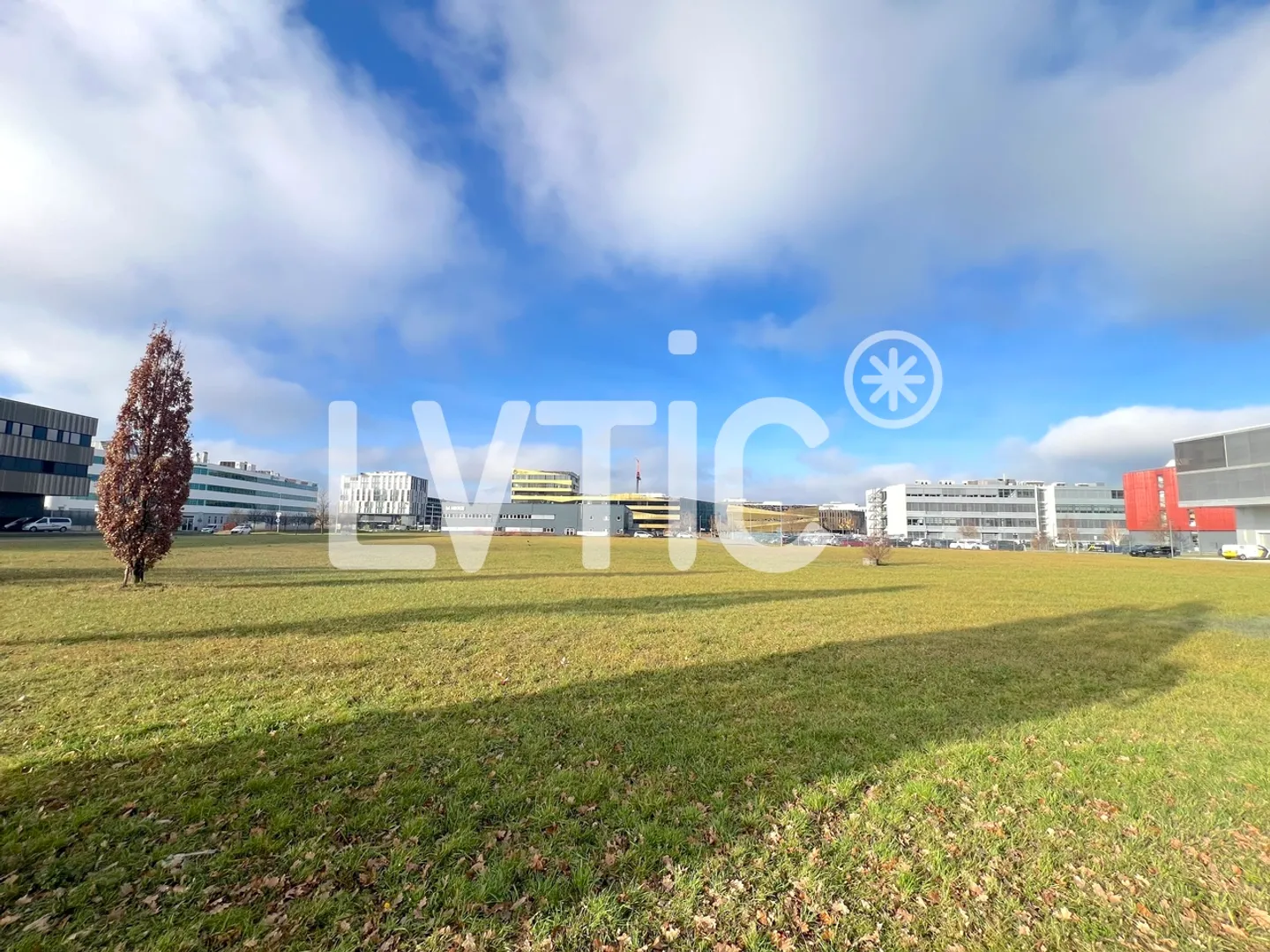 Industrial land of 10,650 m2 for sale in Yverdon-les-Bains - Photo 3 of 7