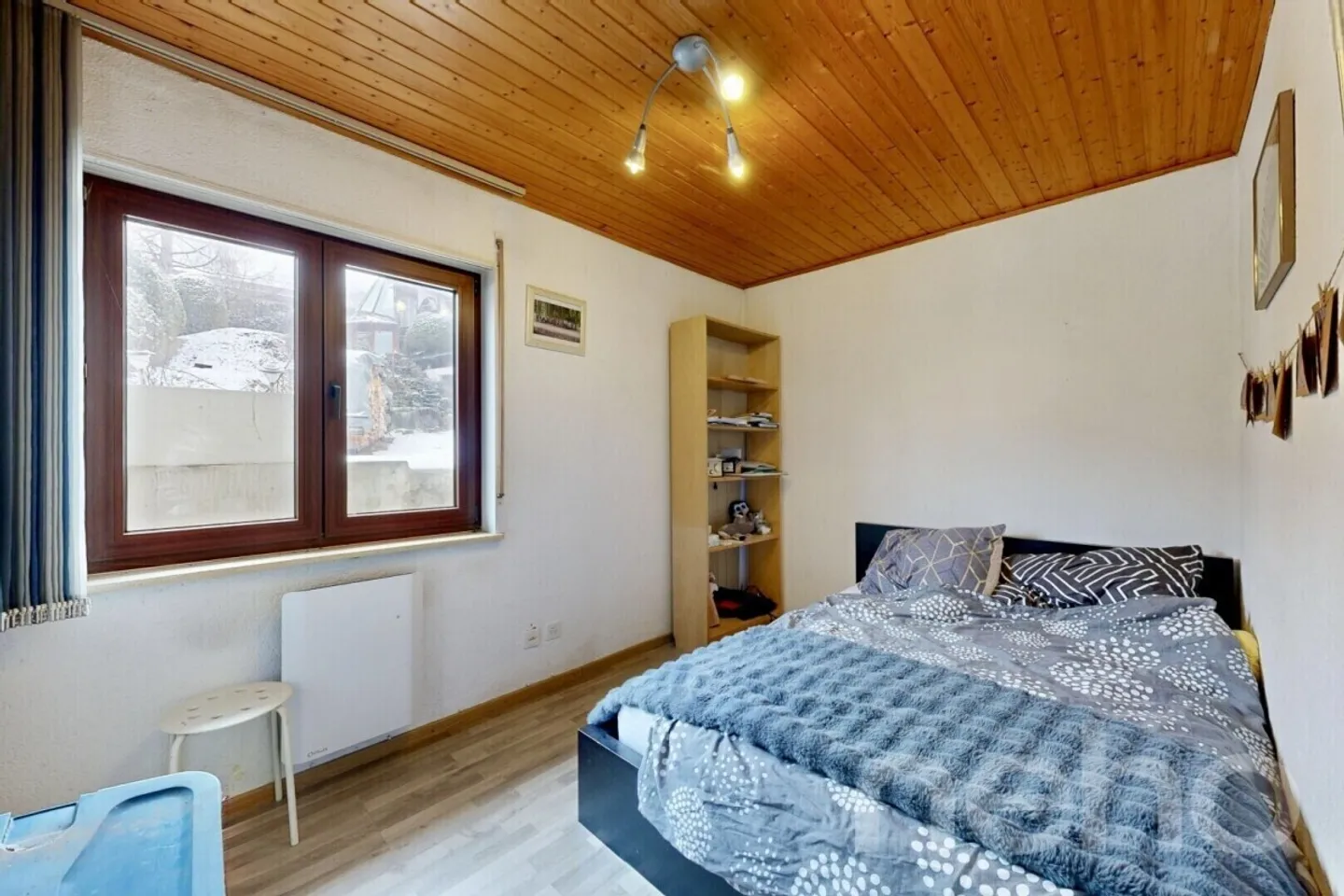 Ambiente tranquillo e volumi generosi per la vita familiare - Foto 9 di 12