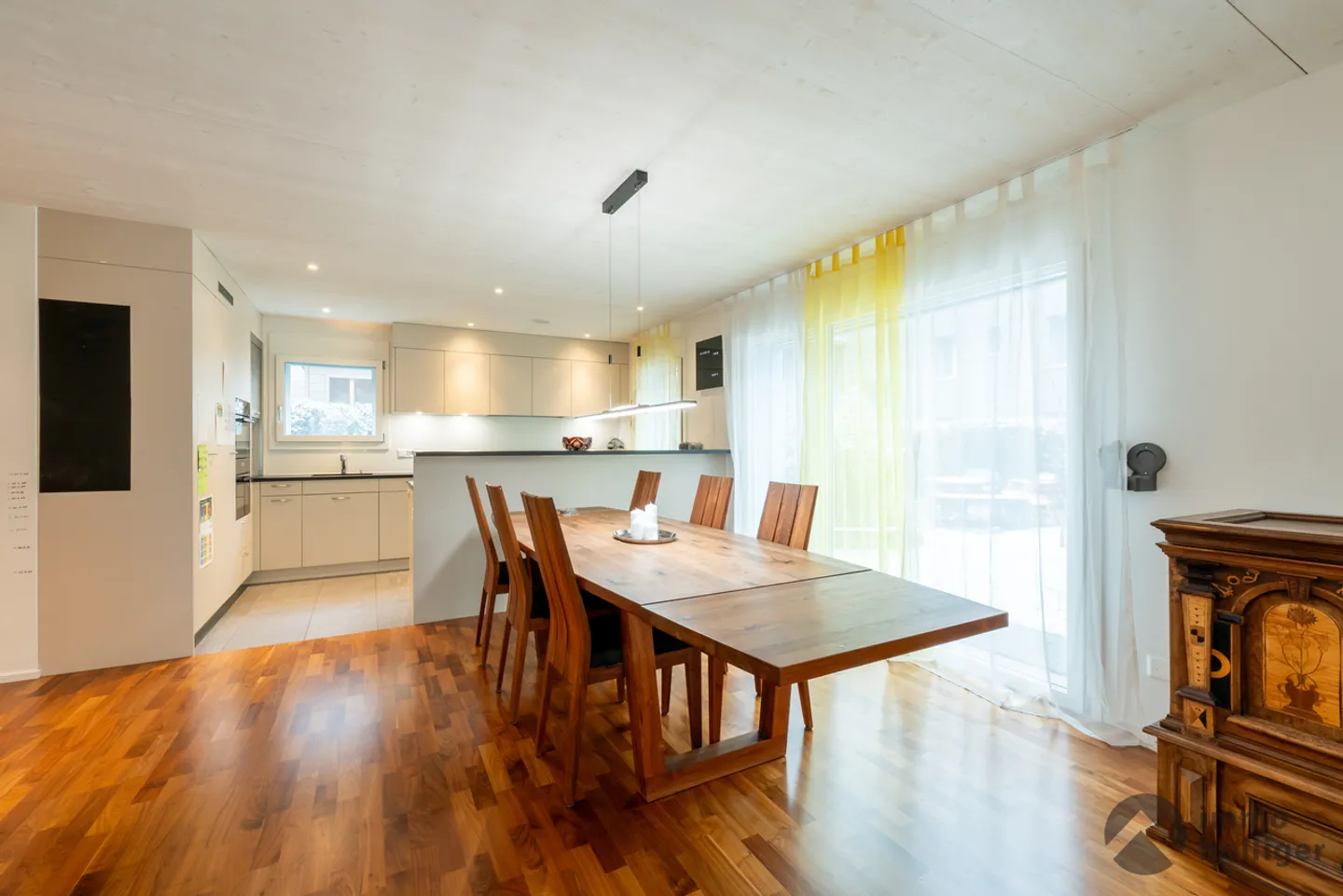 Modernes ökologisches Einfamilienhaus - Foto 2 von 11