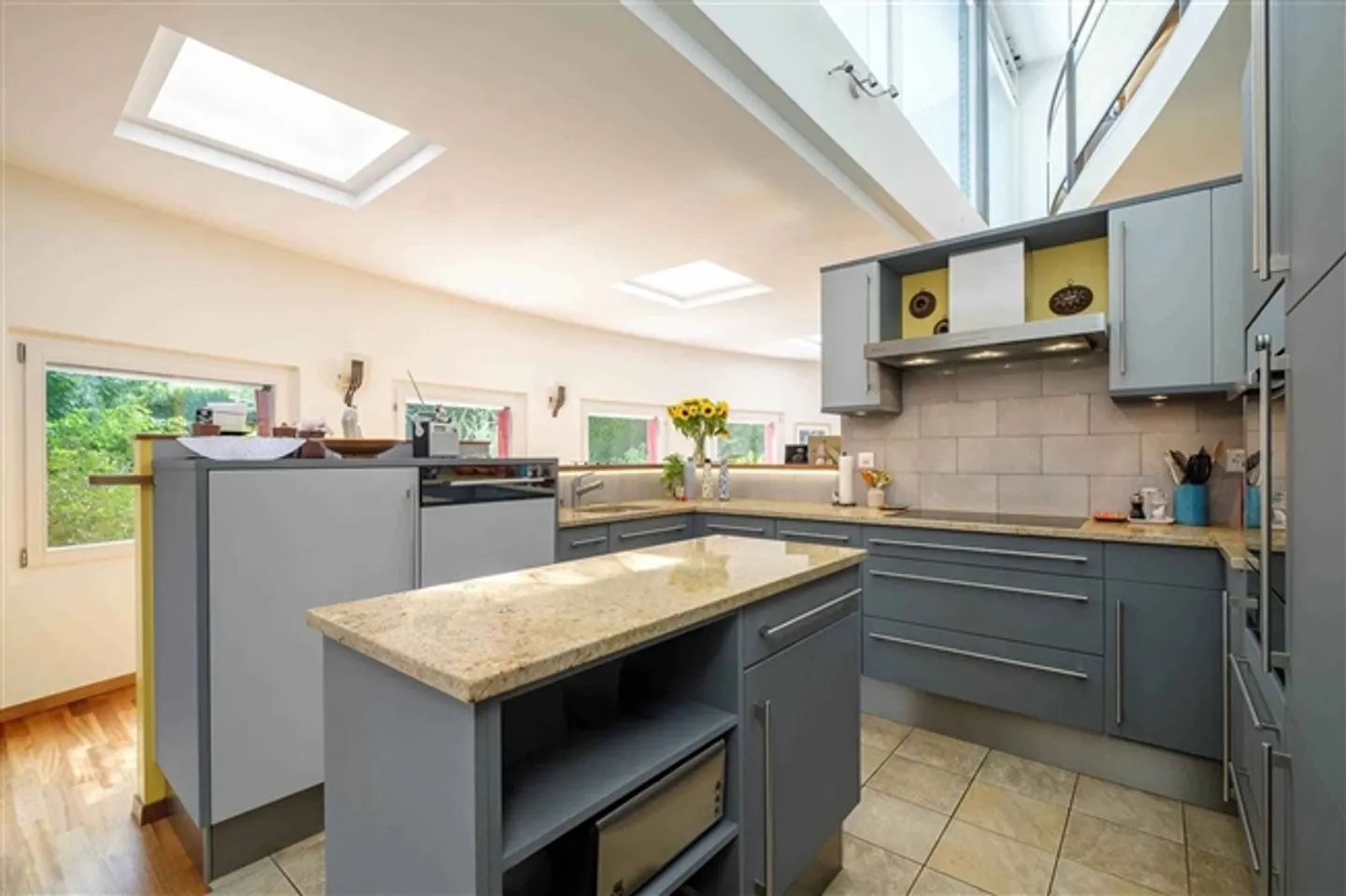 «Exklusiv Schöne freistehende Villa in absoluter Ruhe» - Foto 5 von 13