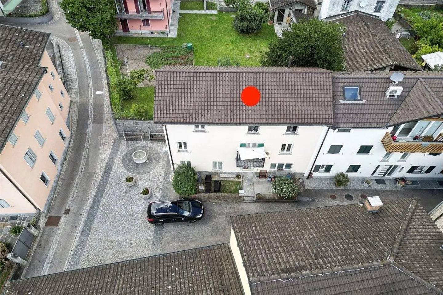 Casa ristrutturata nel nucleo - Foto 3 di 13