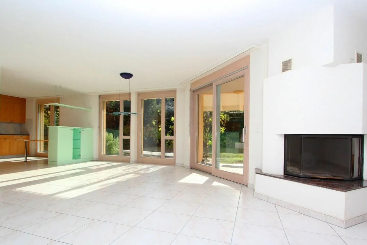 Family, Life & Work, all under one roof! - Photo 1 of 18