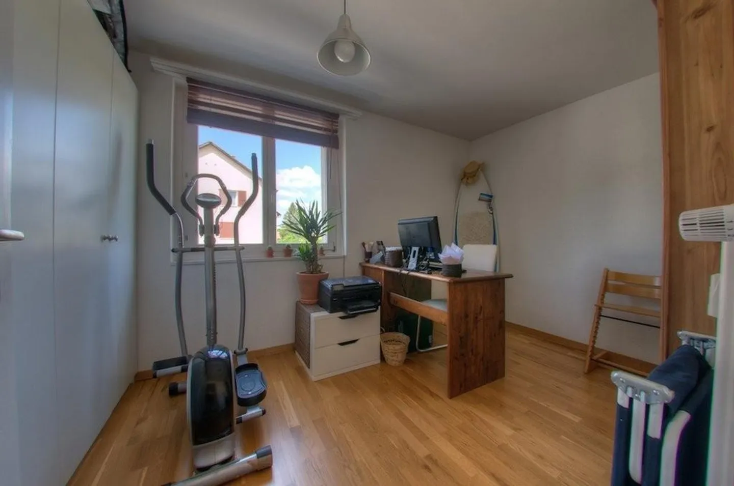 Appartamento conveniente in una posizione tranquilla a Frick in affitto - Foto 3 di 8