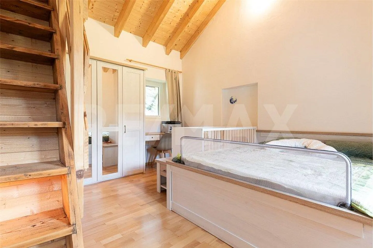 Casa ristrutturata nel nucleo - Foto 10 di 13