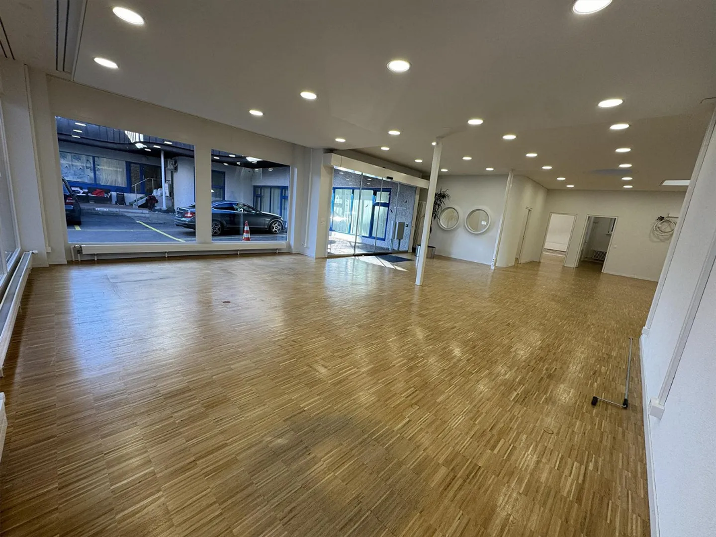 Attractive Commercial Space in a Central Location in Arbon - Photo 4 of 9