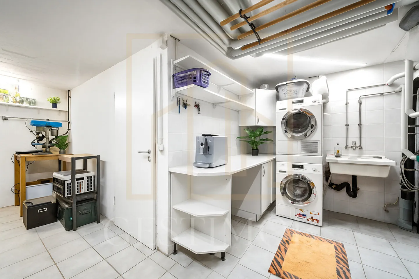 «HELLES 6-ZIMMER-STADTHAUS - BERNEX-LULLY» - Foto 11 von 12