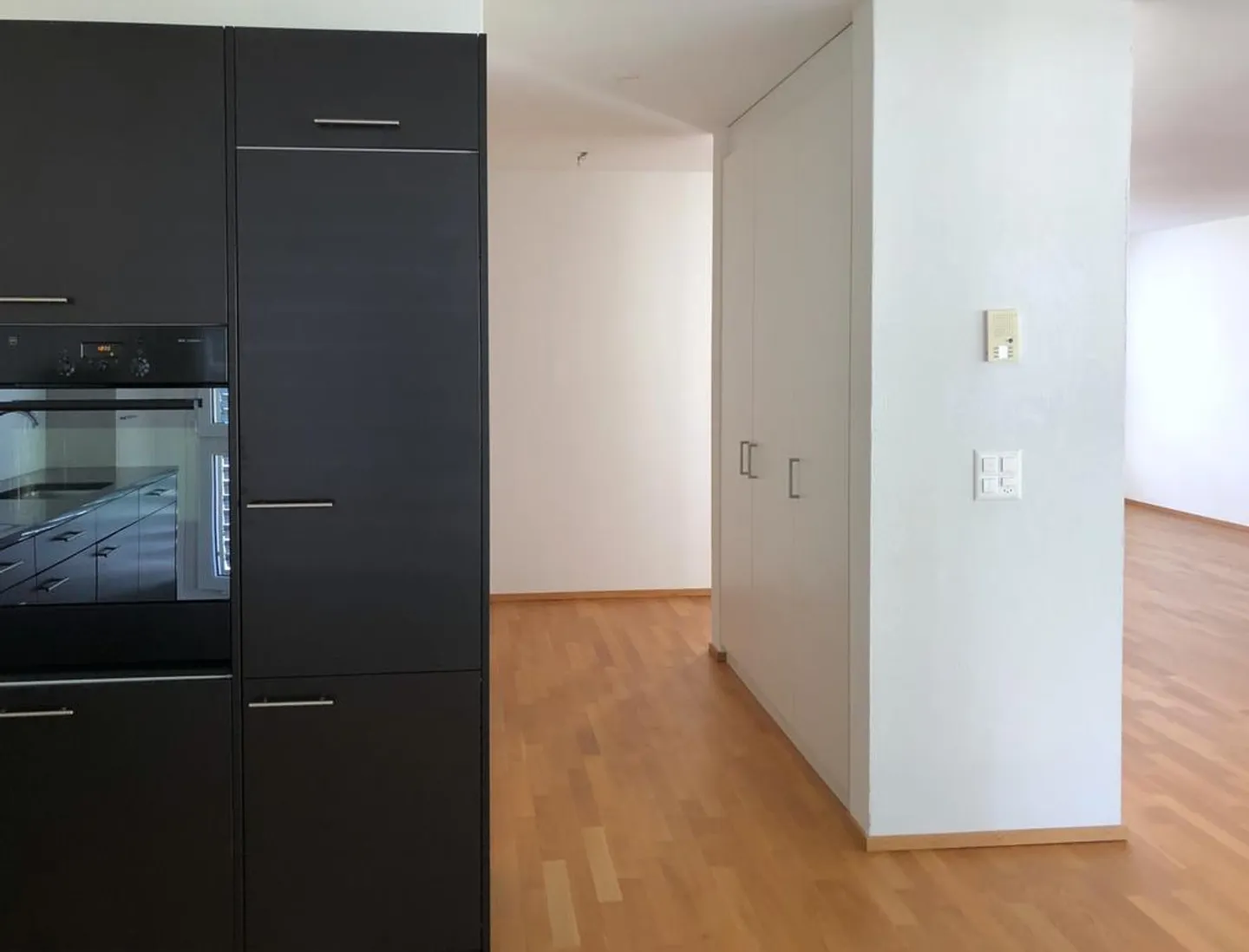 4.5-room apartment in a central location - Photo 4 of 6