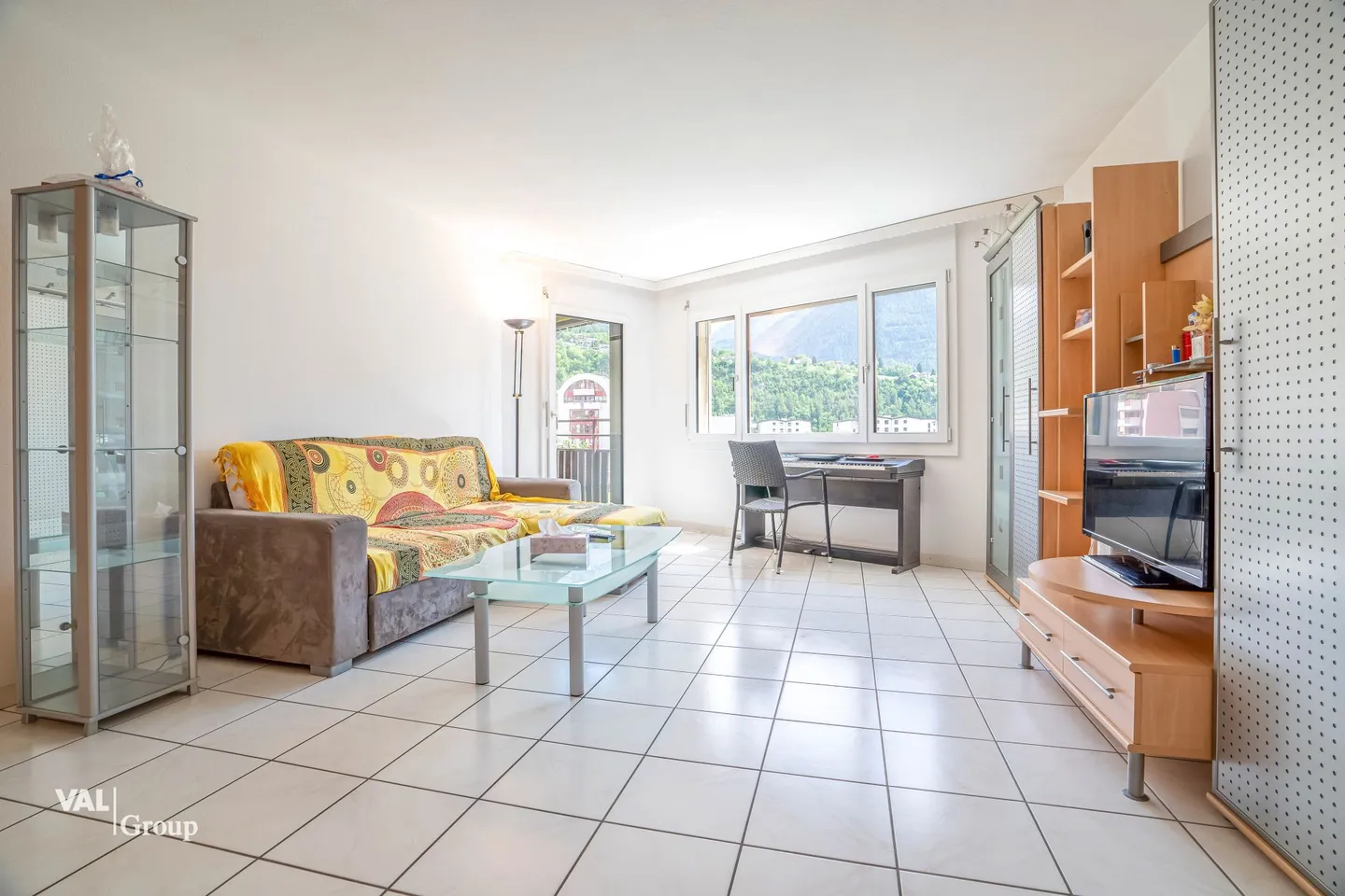 Appartement lumineux avec terrasse - Photo 1 sur 13