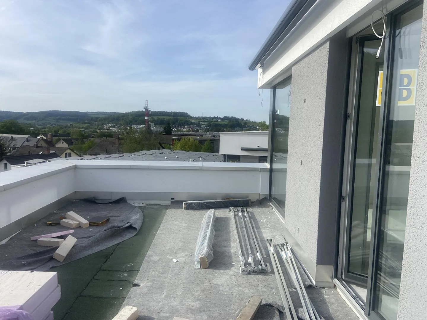 Modern Townhouse with View and Rooftop Terrace - Photo 9 of 17