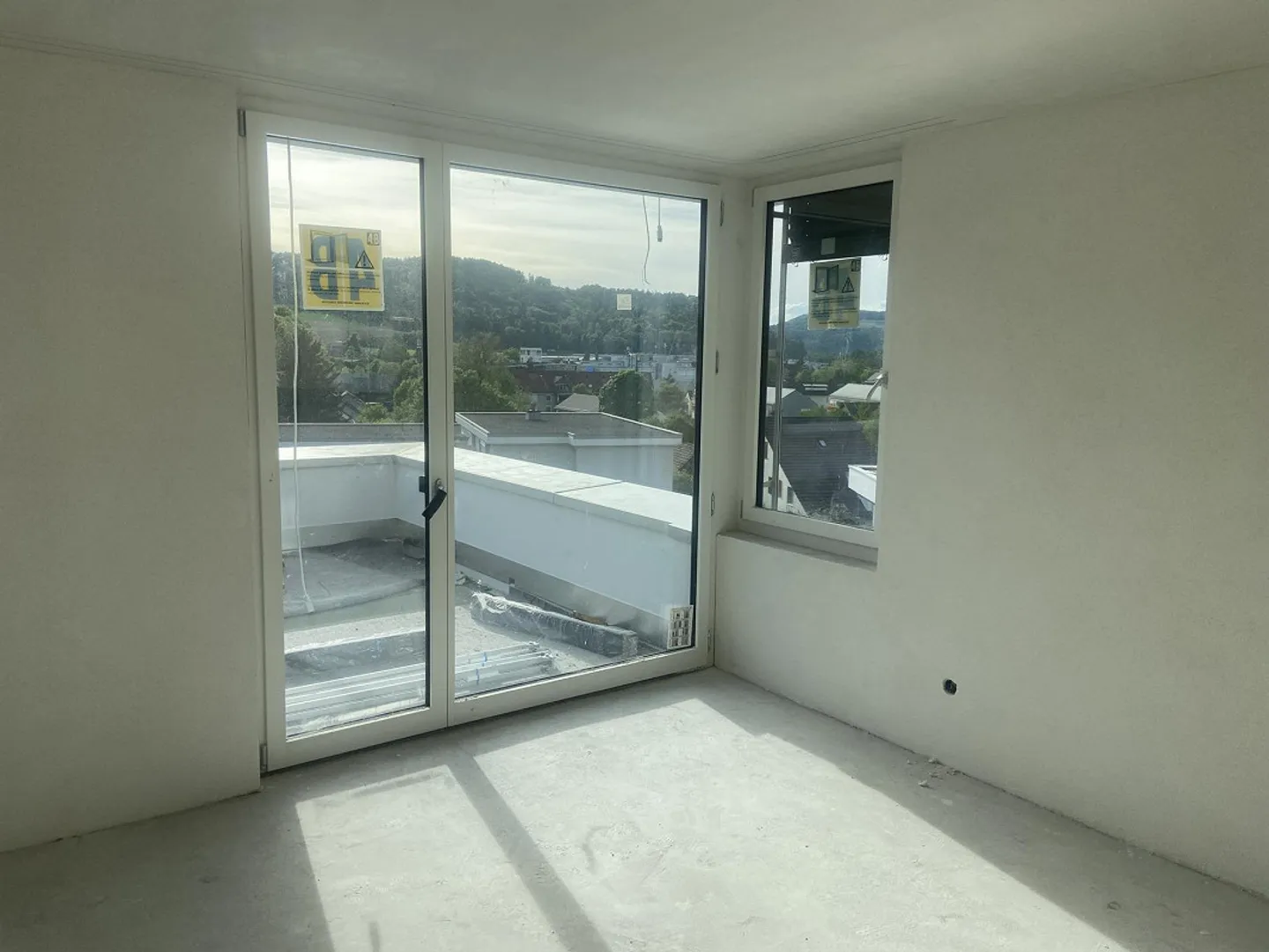 Modern Townhouse with View and Rooftop Terrace - Photo 10 of 17