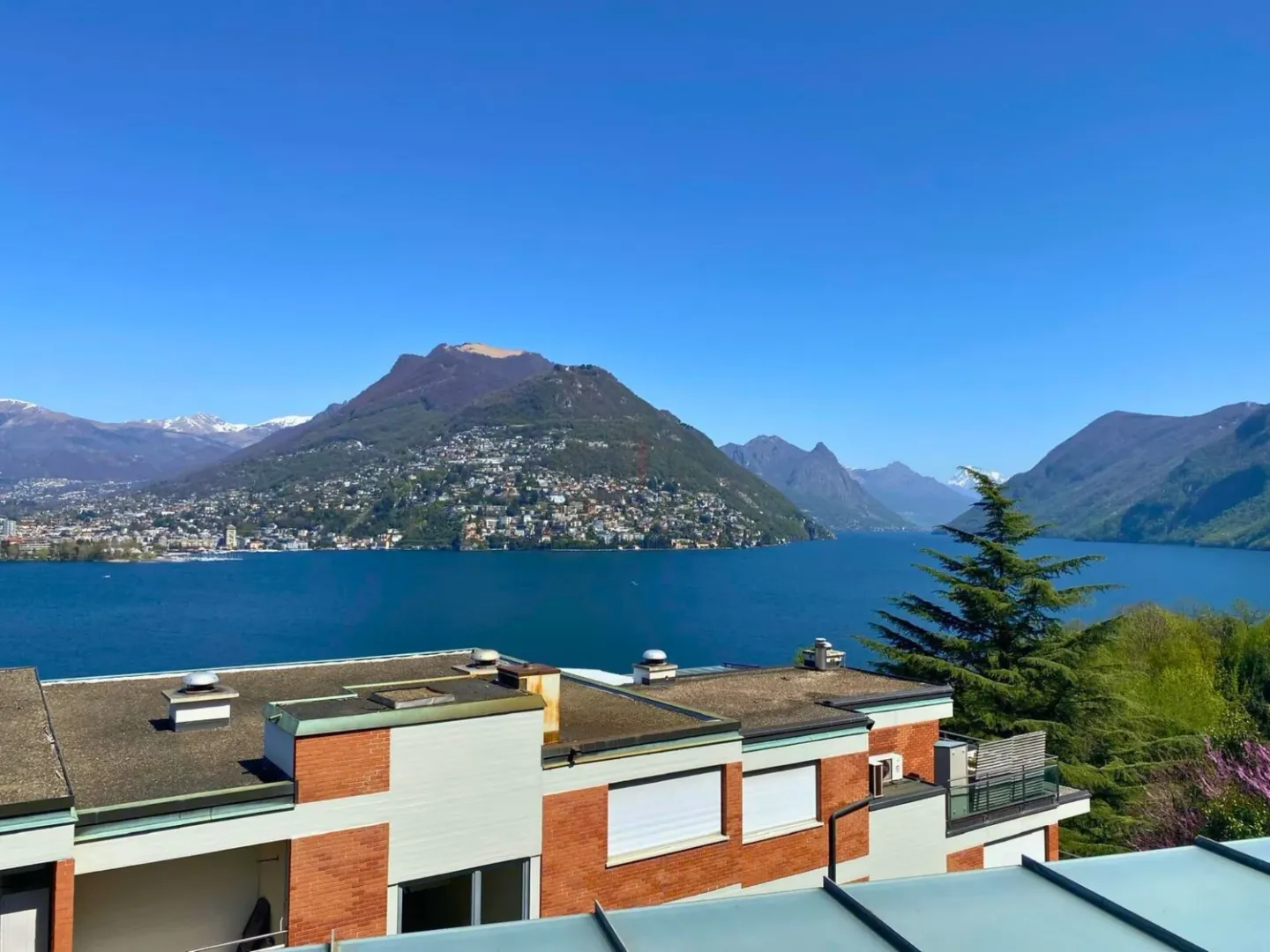 Stunning Lake View Wohnung - Foto 9 von 10