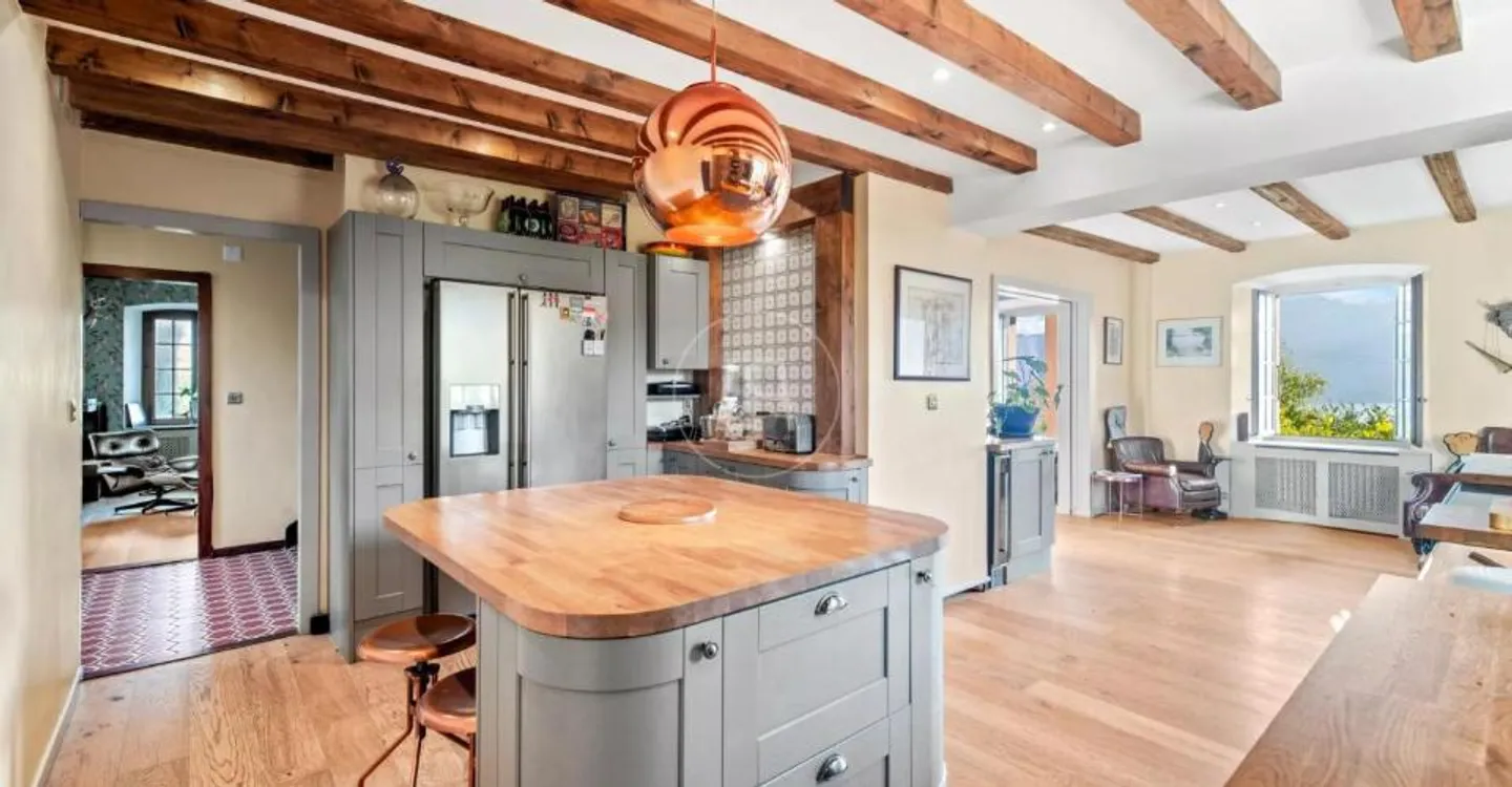 Beautiful renovated winegrower's house in the heart of St-Légier - Photo 13 of 13