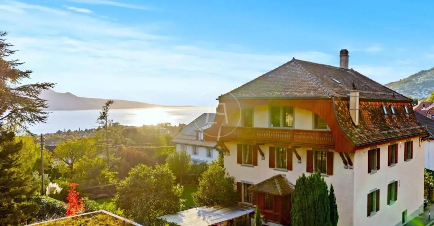 Beautiful renovated winegrower's house in the heart of St-Légier - Photo 5 of 13