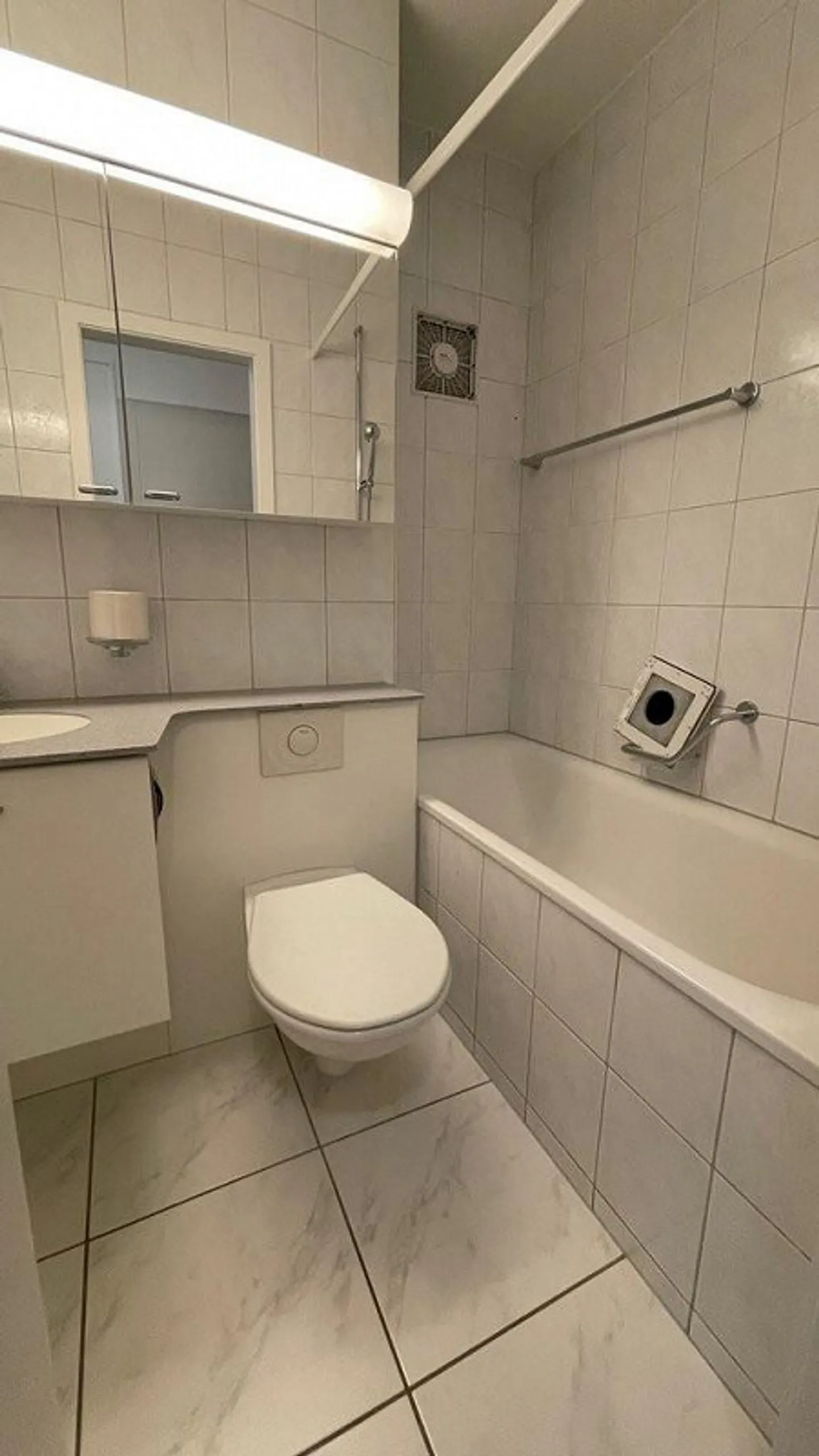 4.5 Room Apartment in Münsingen - Photo 8 of 10