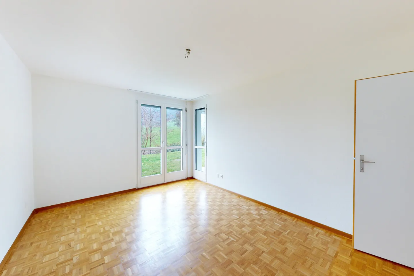 Appartement Charmant avec Vue Alpestre - Photo 5 sur 7