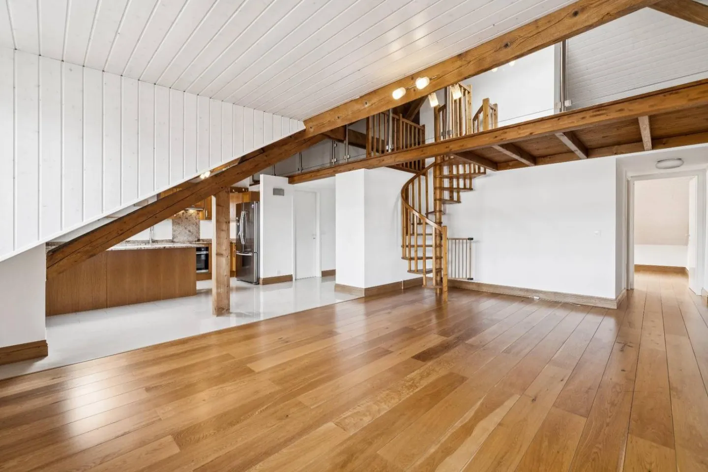 Appartement Charmant et Spacieux au Cœur du Village de Meyrin - Photo 2 sur 10