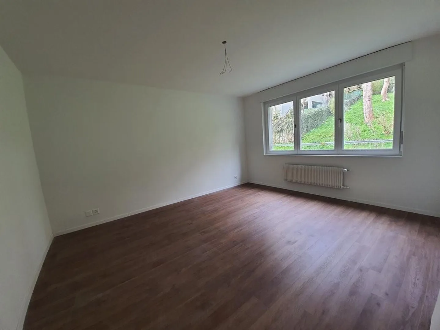 Appartamento moderno di 5 stanze in una posizione da sogno in affitto - Foto 4 di 11
